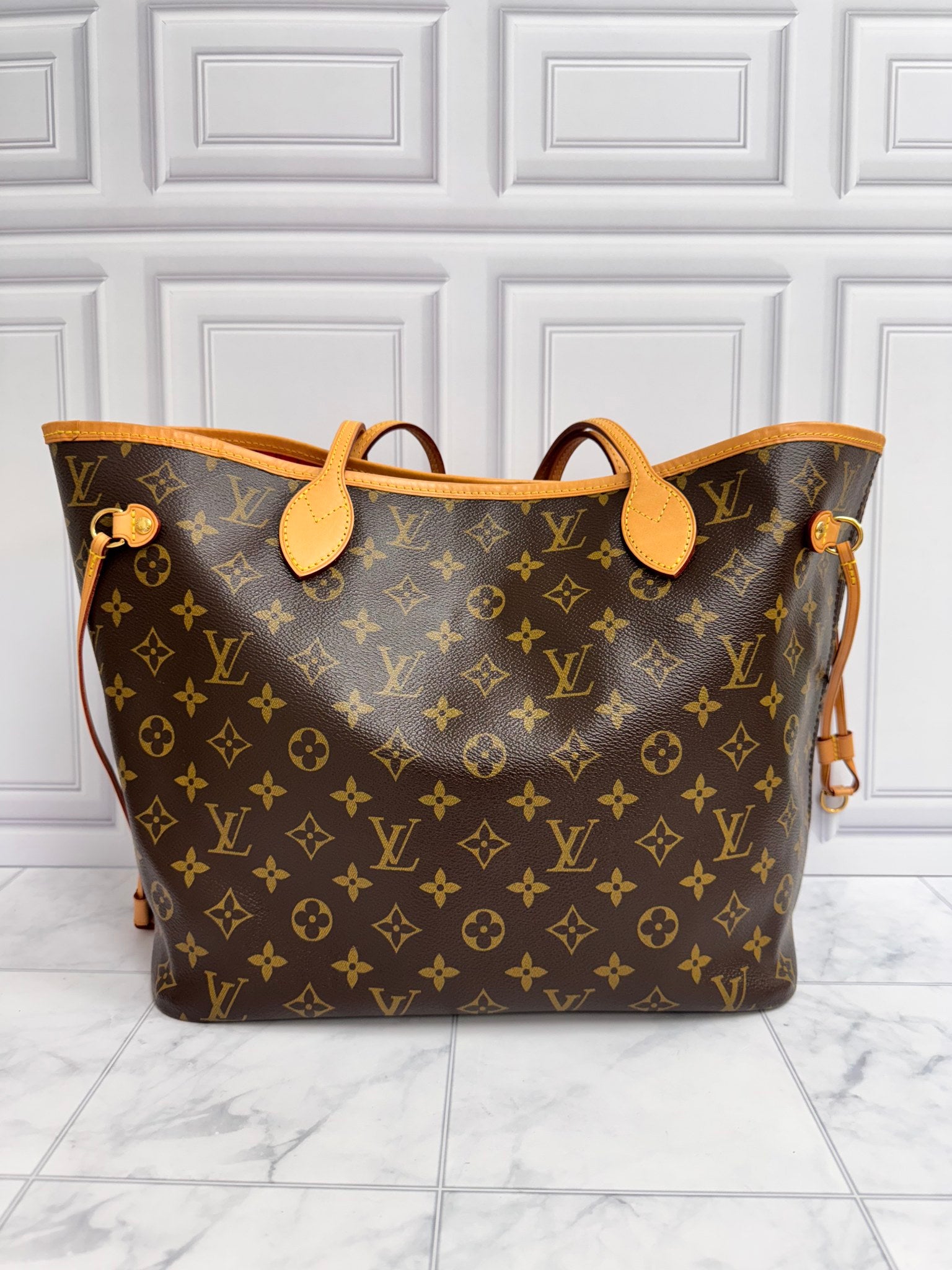 Louis Vuitton Monogram V Grenade Neverfull MM