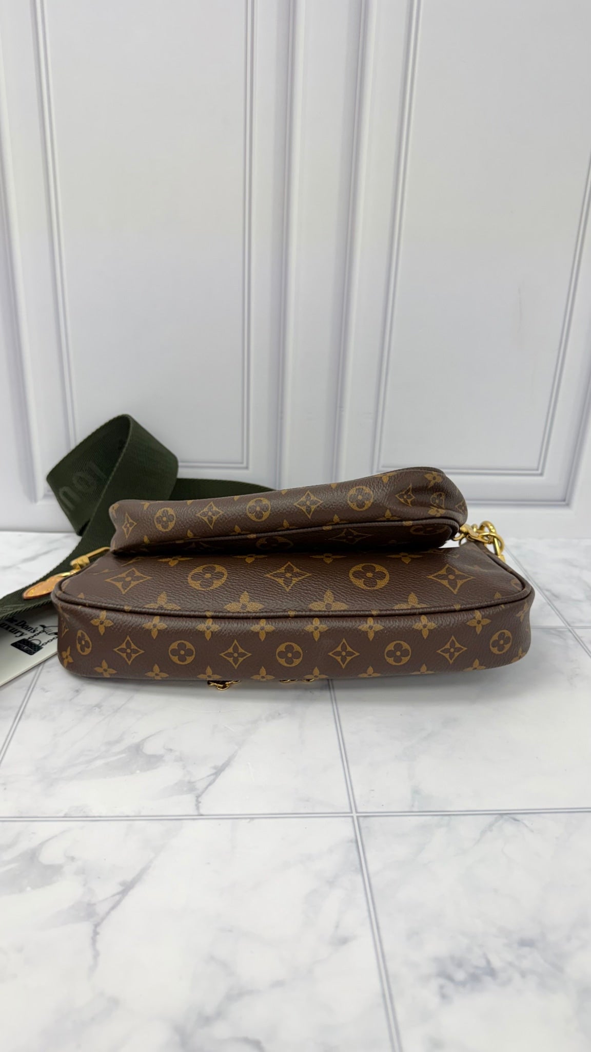 LIKE NEW - Louis Vuitton Monogram Multi Pochette Accessoires 