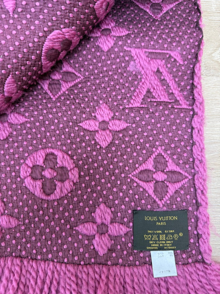  Louis Vuitton Cherry Pink Logomania Scarf Wool Scarf