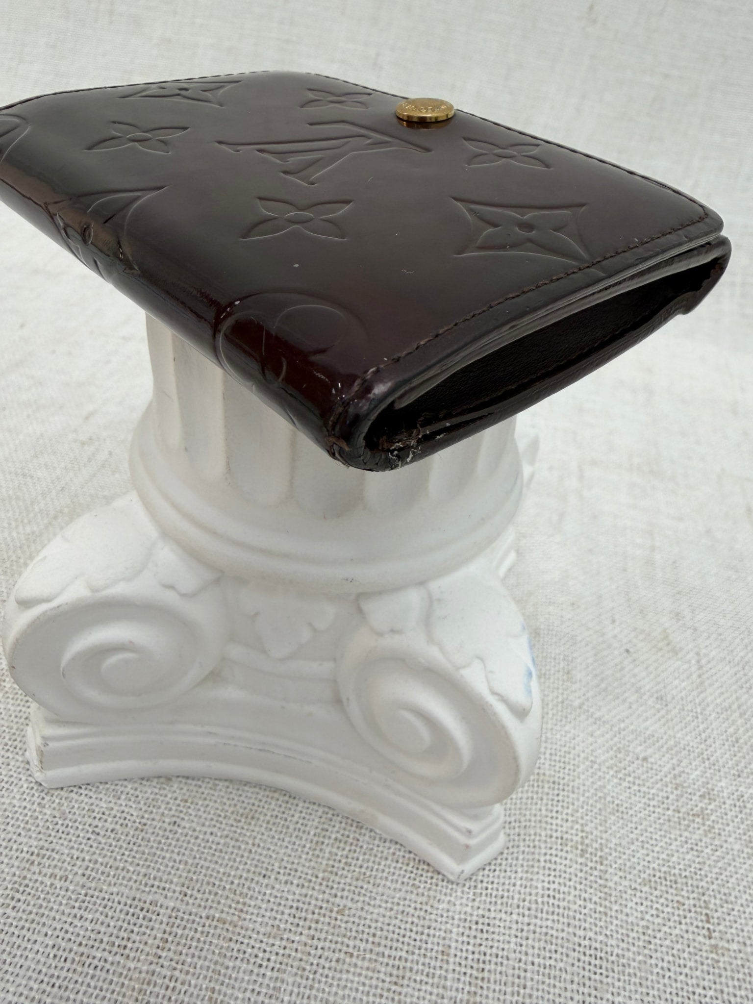 Louis Vuitton Amarante Vernis Compact Wallet