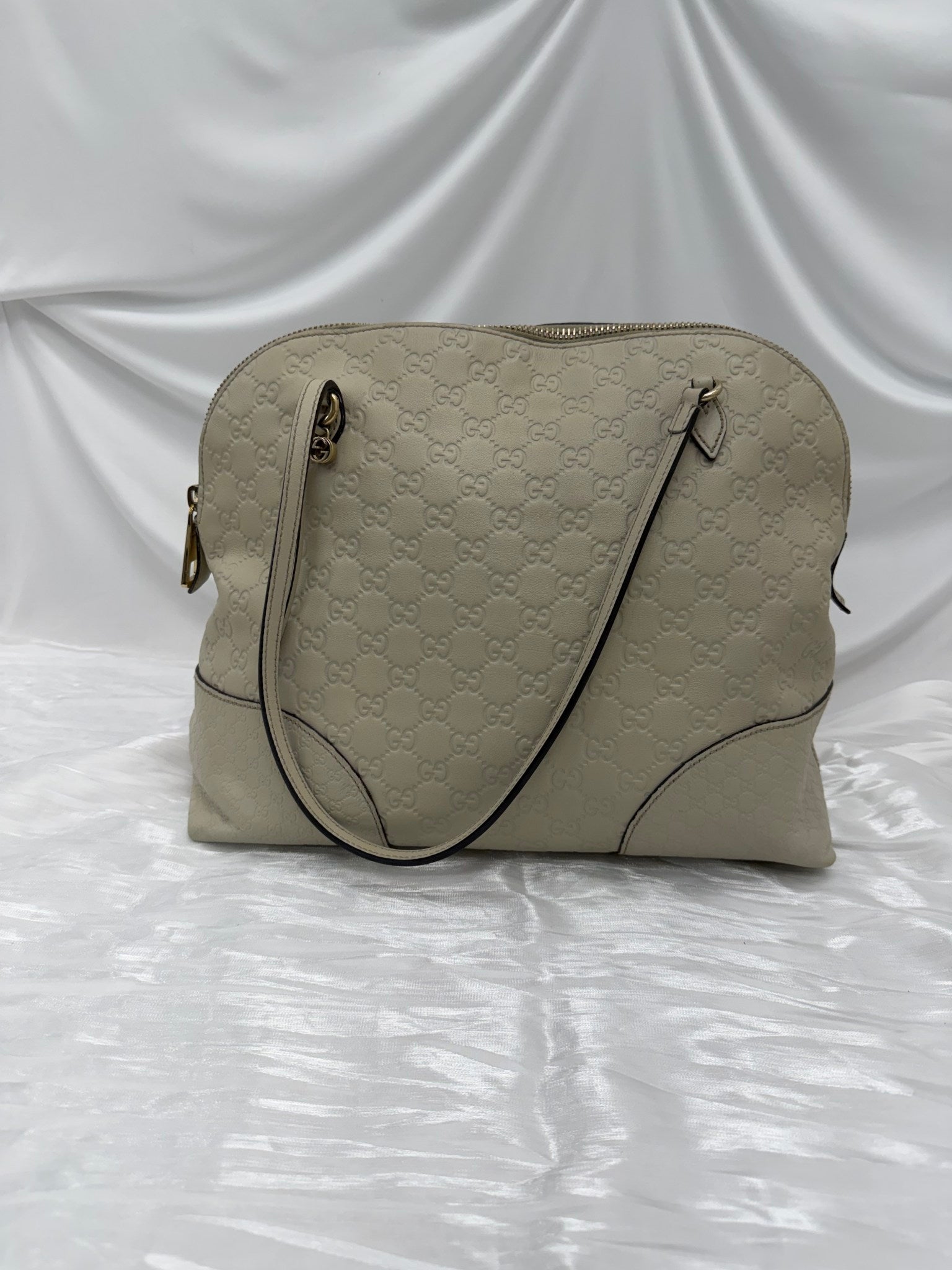 Gucci Ivory Guccissima Interlocking G Dome Tote