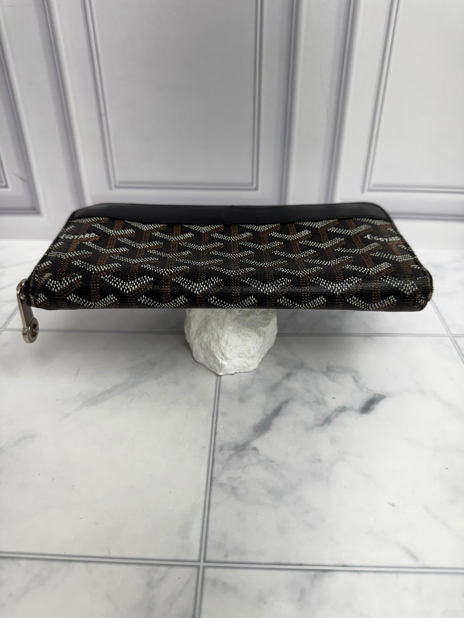Goyard Black Goyardine Leather Zippy Wallet