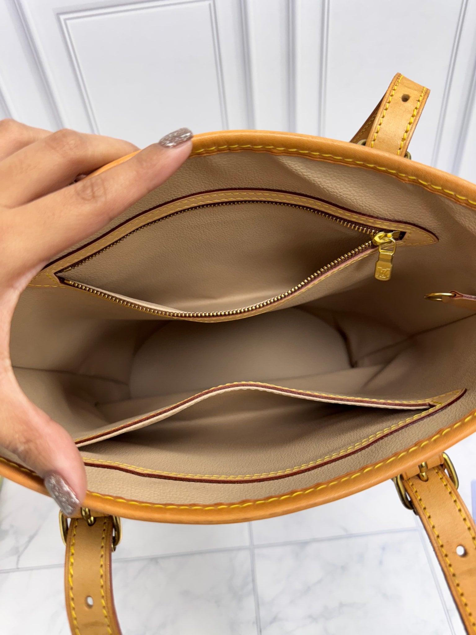 Louis Vuitton Monogram GM Bucket Shoulder Bag