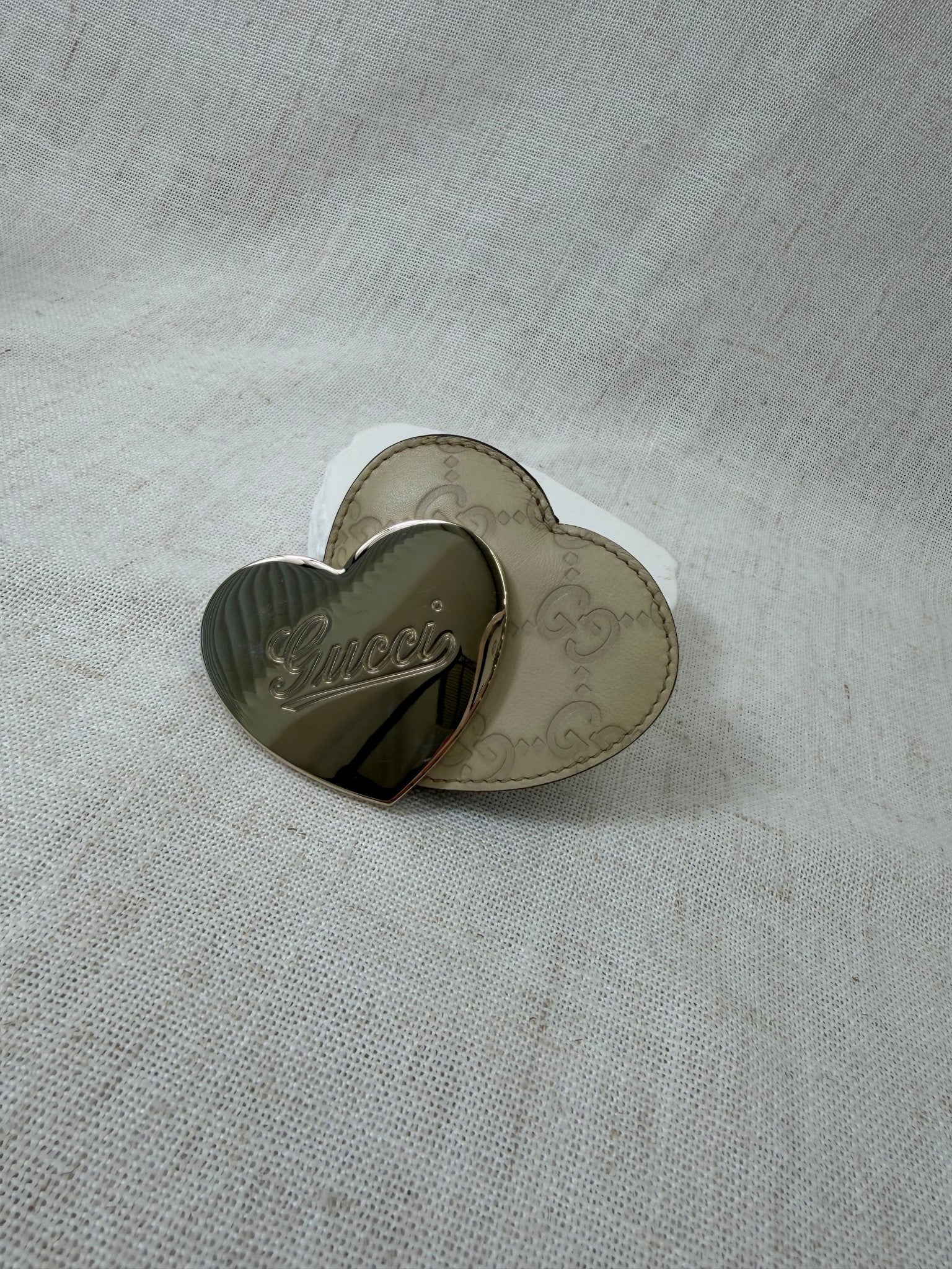 Gucci White Embossed Leather Heart Compact Mirror With Case