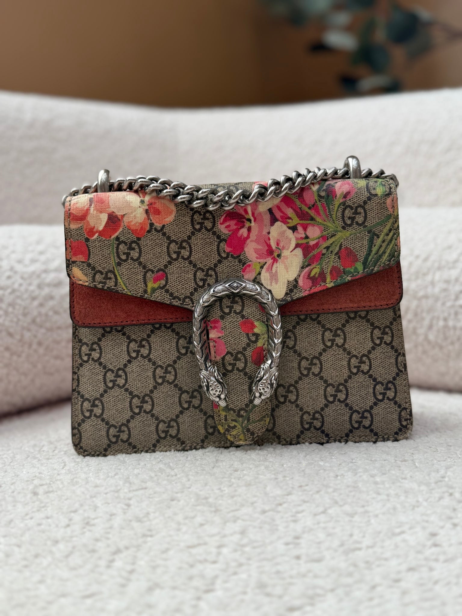 Gucci GG Supreme Pink Blooms Mini Dionysus Bag