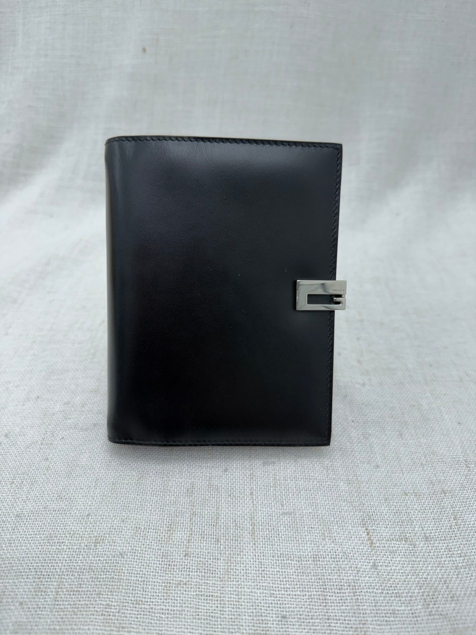 Gucci Black Leather Passport Agenda