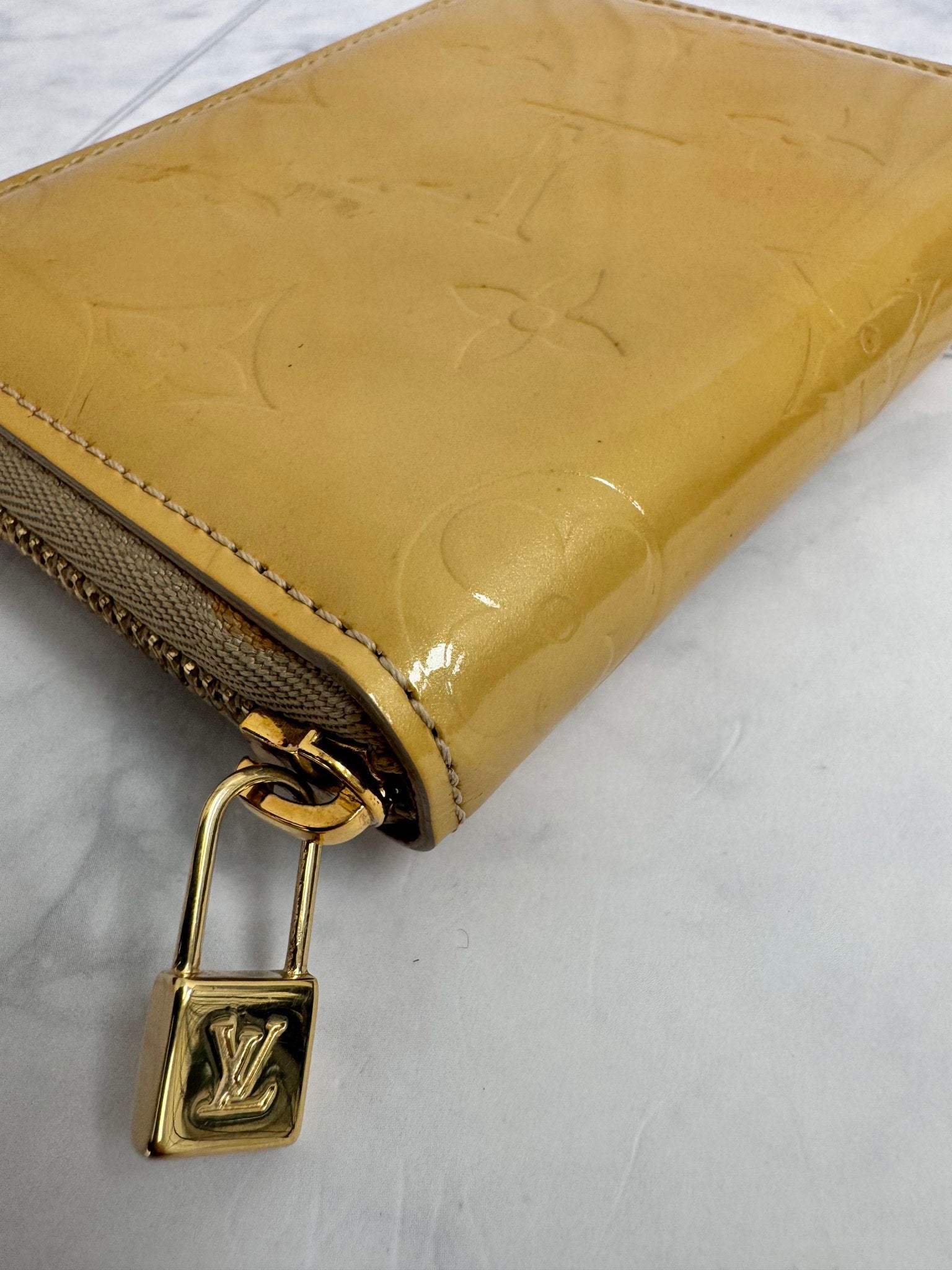 Louis Vuitton Yellow Monogram Vernis Zippy Coin Purse