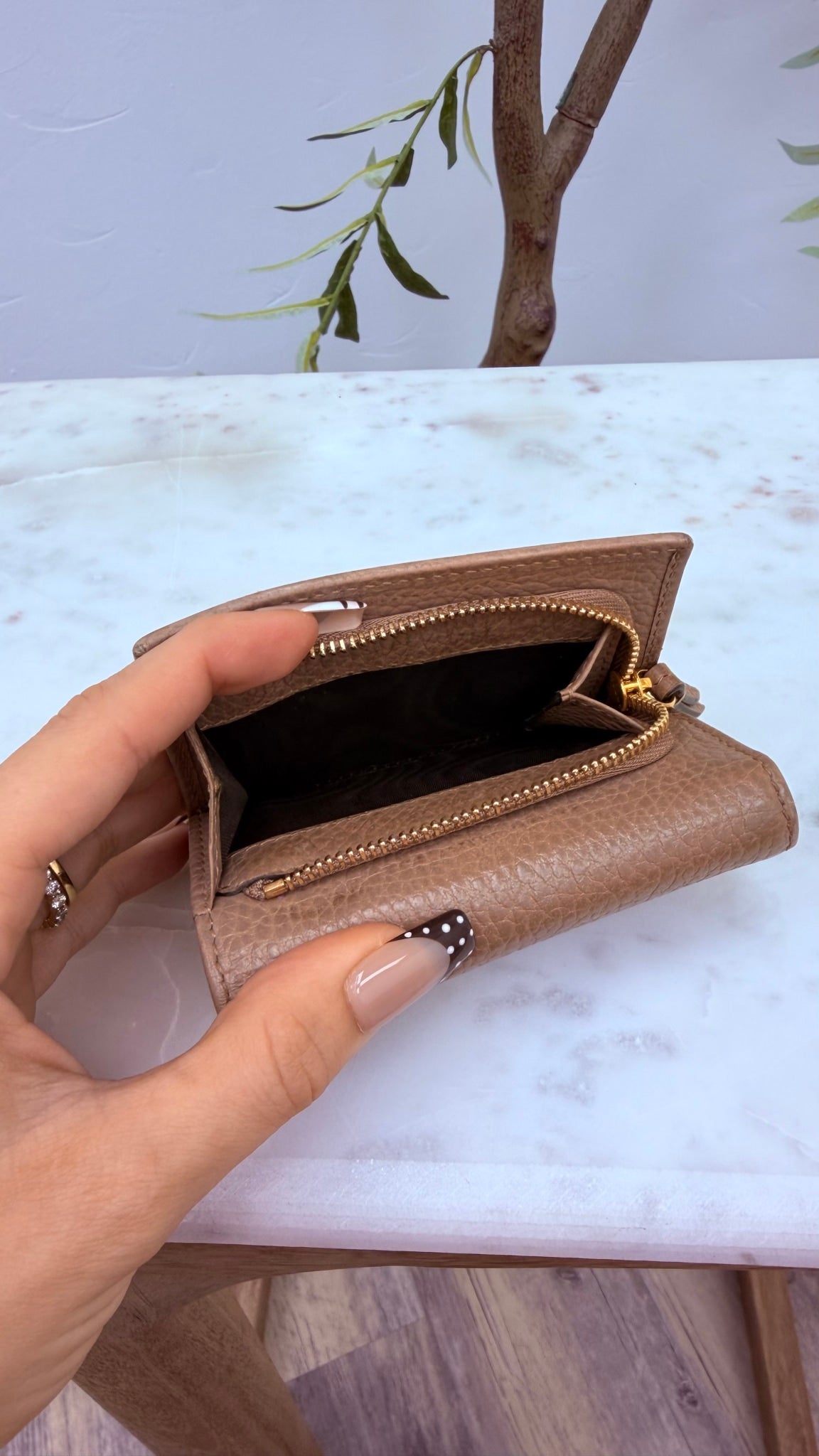 Gucci GG Tan Leather Marmont Compact Wallet