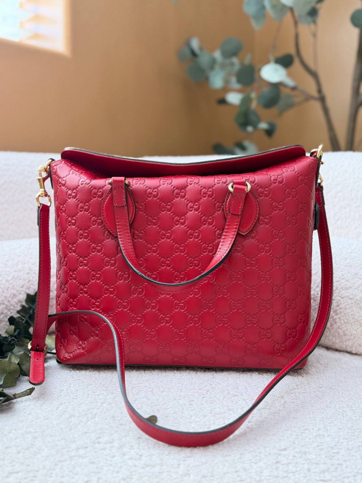 Gucci Red Guccissima Leather Linea Foldover Tote