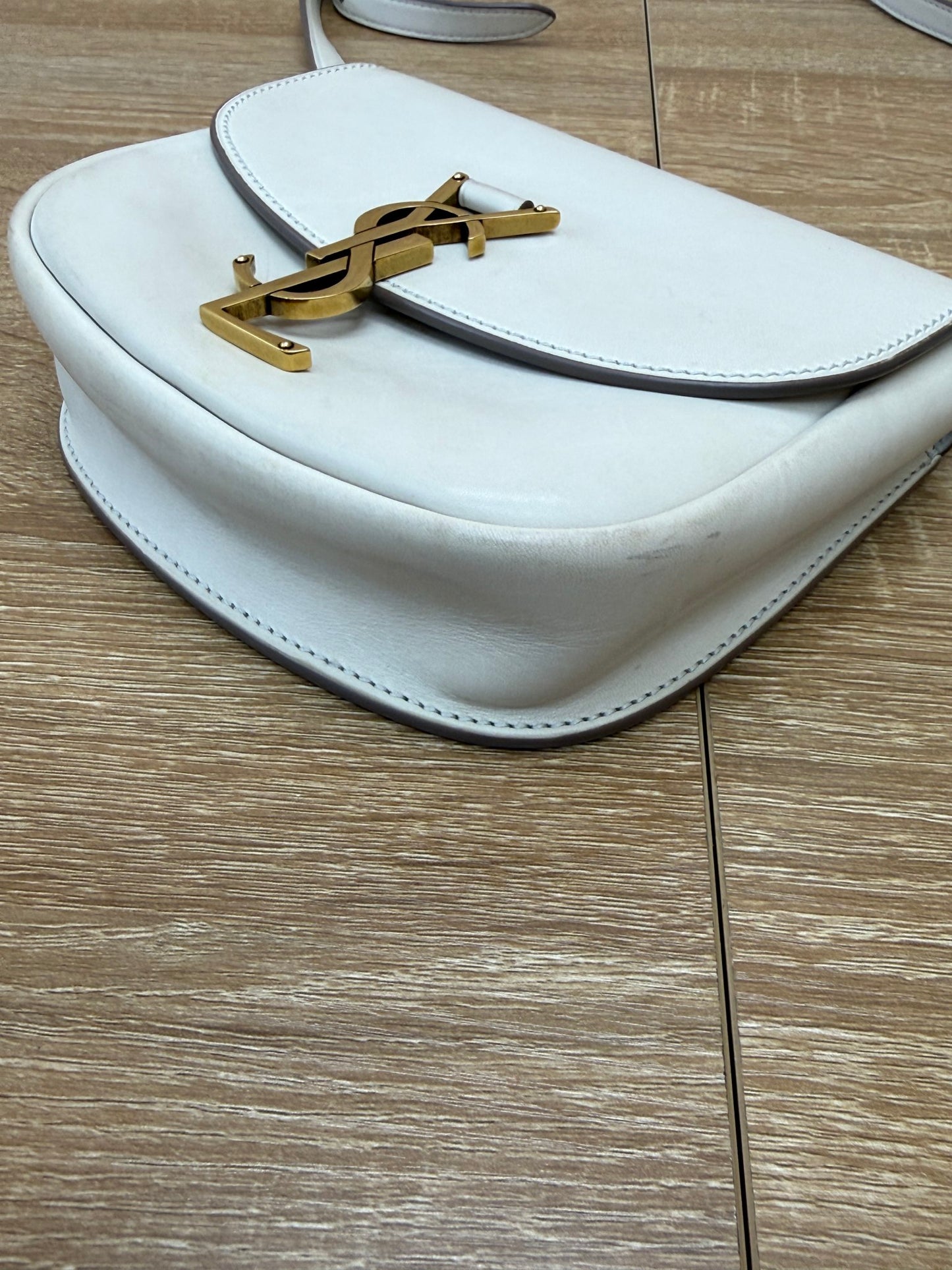 https://res.cloudinary.com/dyql5hig8/image/upload/v1758039511/hydwmlez86edxfscdkzu.jpg
