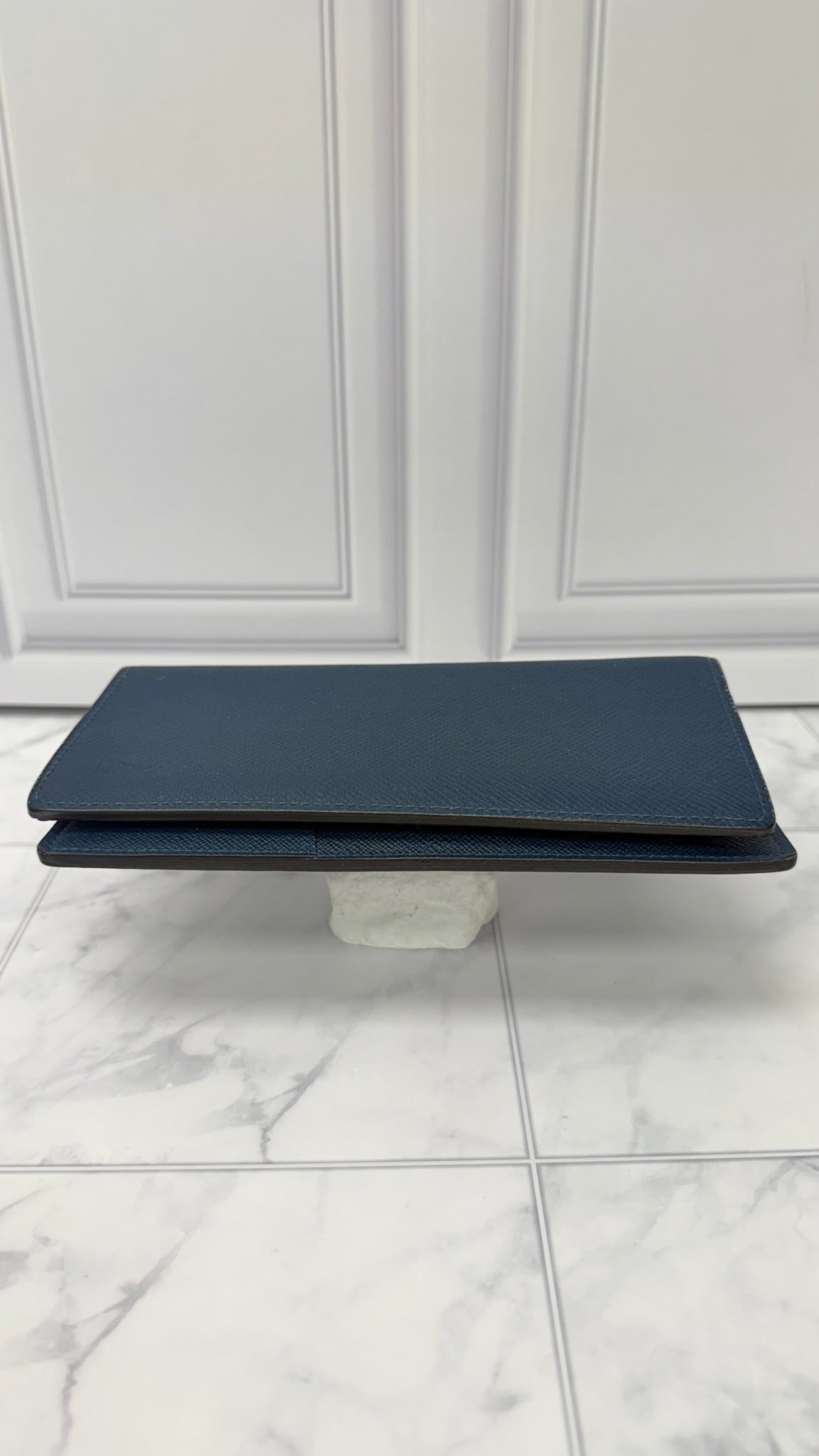 Louis Vuitton Blue Taiga Leather Brazza Wallet 