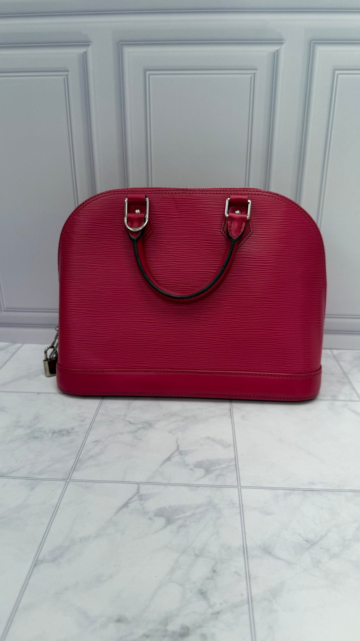Louis Vuitton Pink Epi Alma PM