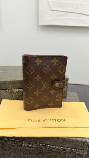 Louis Vuitton Monogram Passport Agenda Cover PM