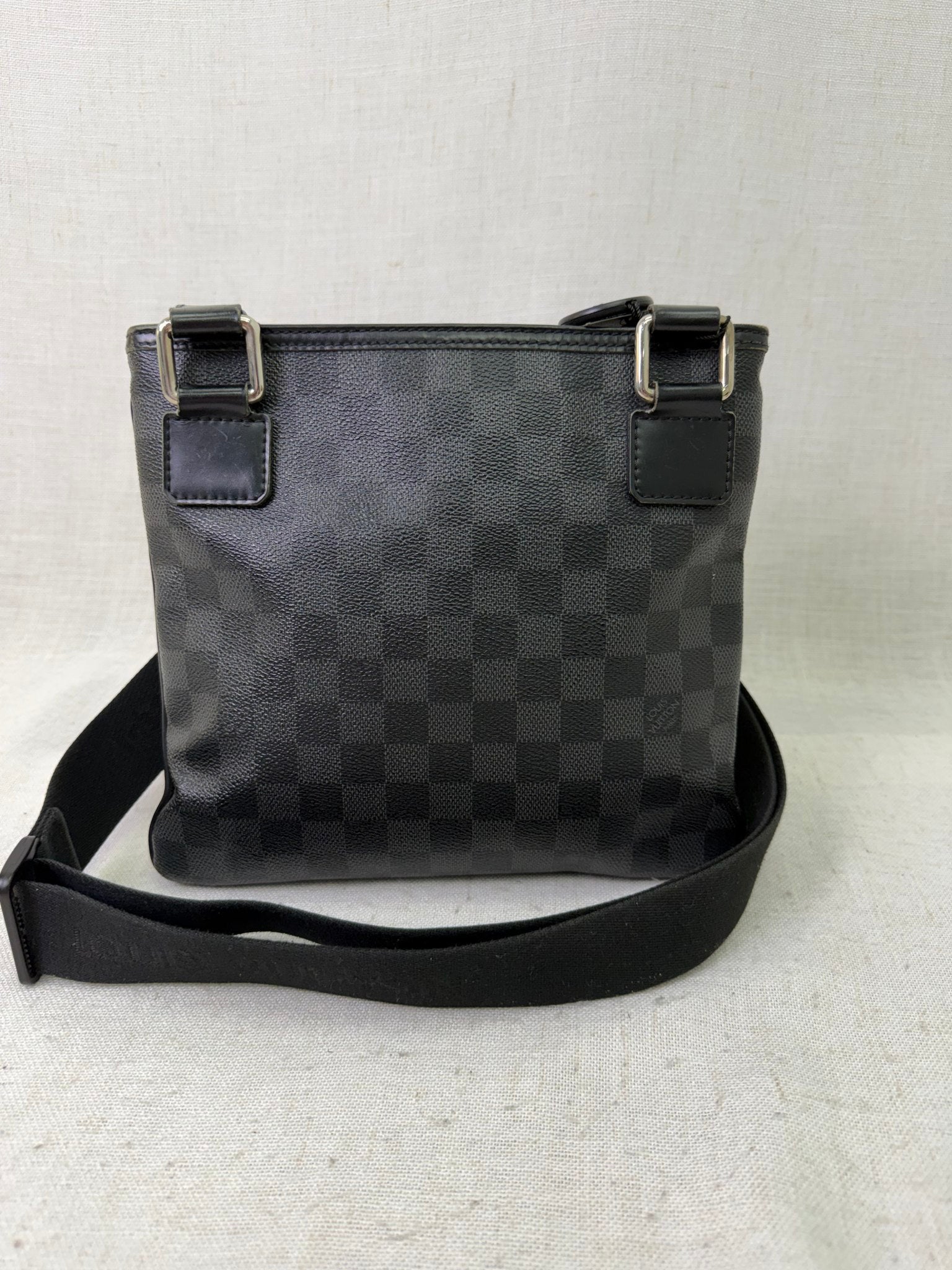 Louis Vuitton Damier Graphite  Thomas Messenger Bag