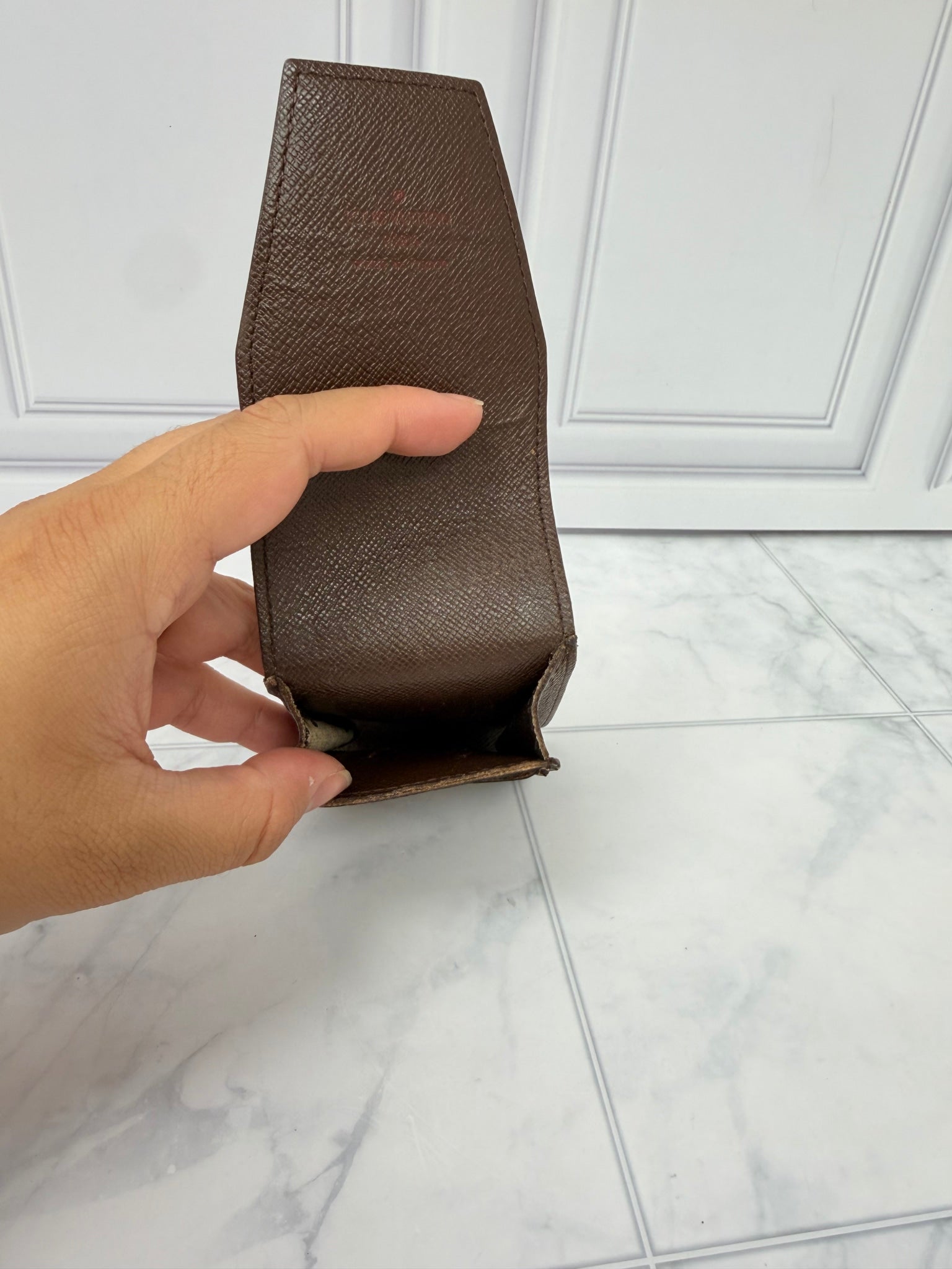 Louis Vuitton Damier Ebene Case