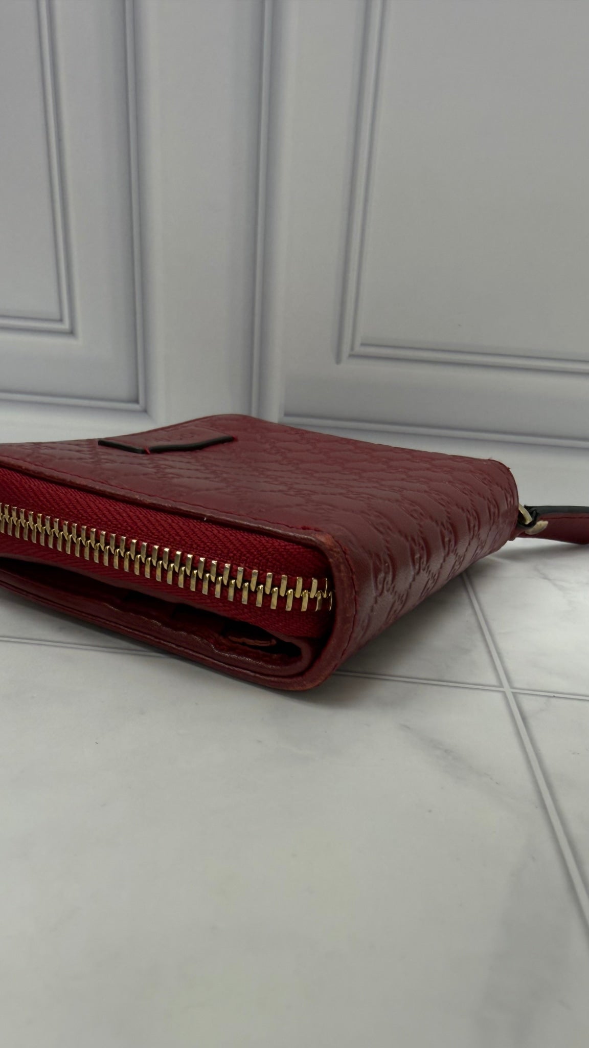 Gucci Red Microguccissima Bifold Compact Zippy Wallet 