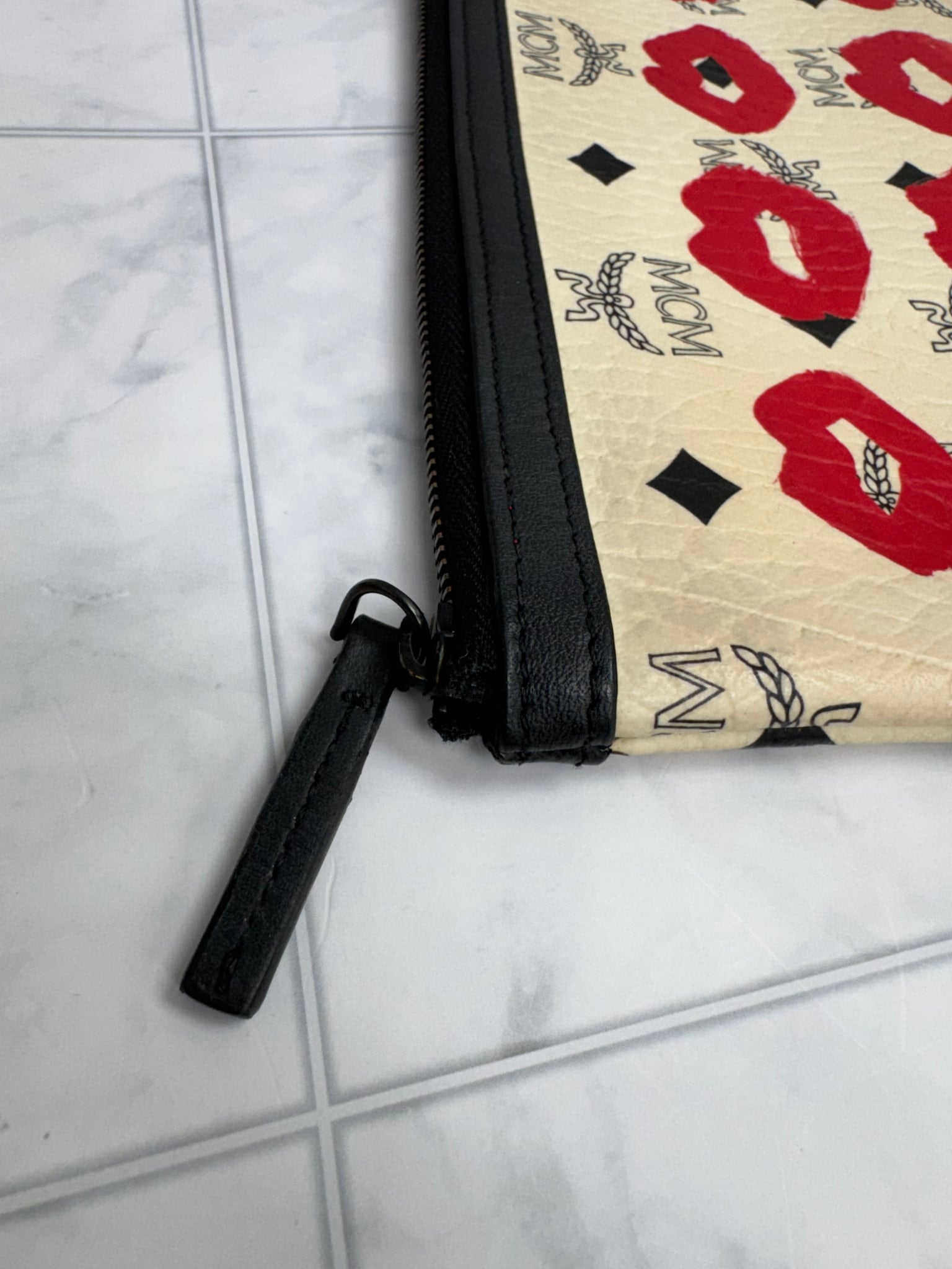 MCM Visetos Creme Lip Print Limited Edition Pouch