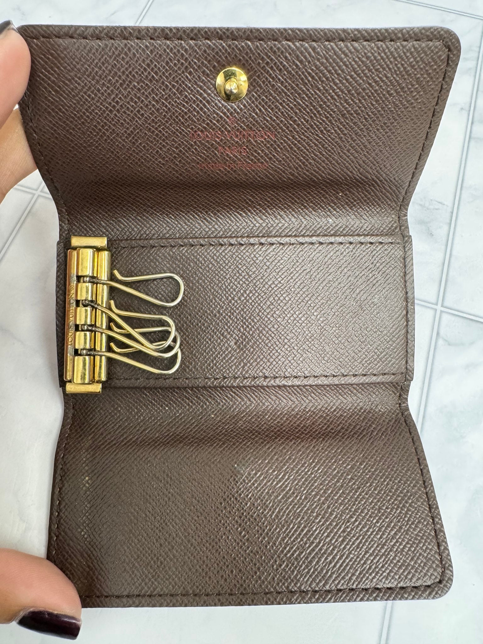 Louis Vuitton Damier Ebene 4 Key Holder