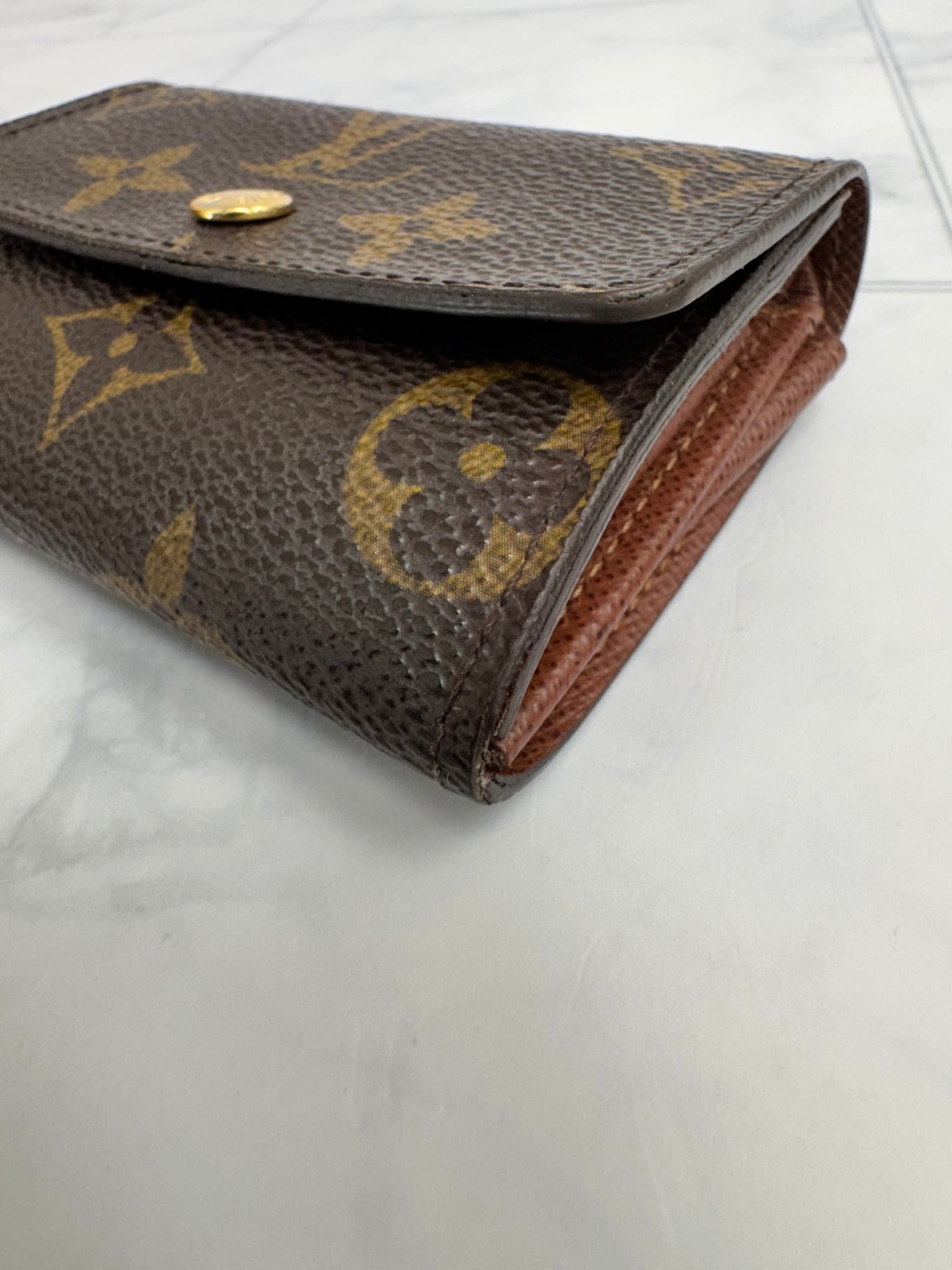 Louis Vuitton Monogram Porte-Monnaie Plat Coin Purse