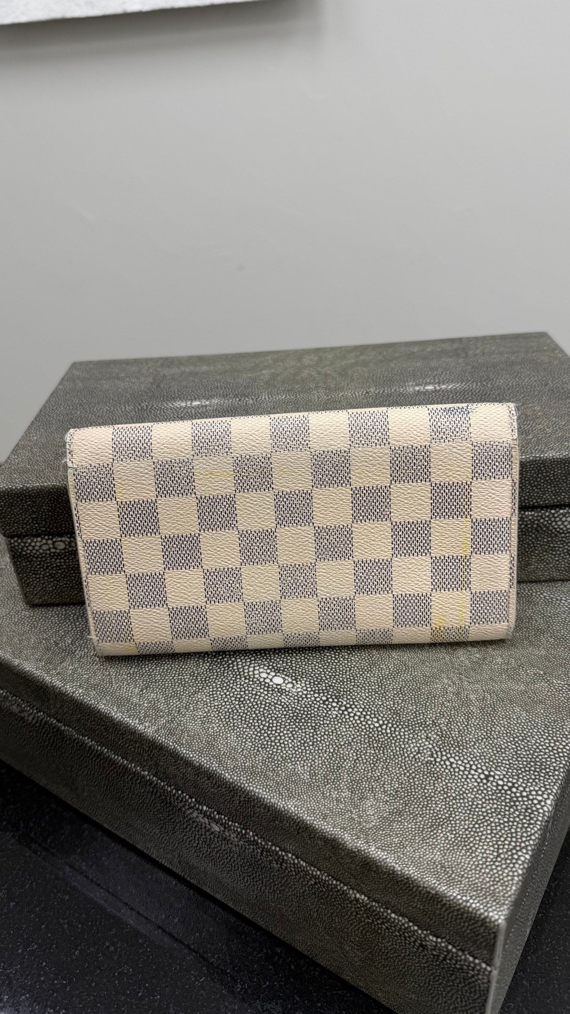 Louis Vuitton Damier Azur Sarah Wallet