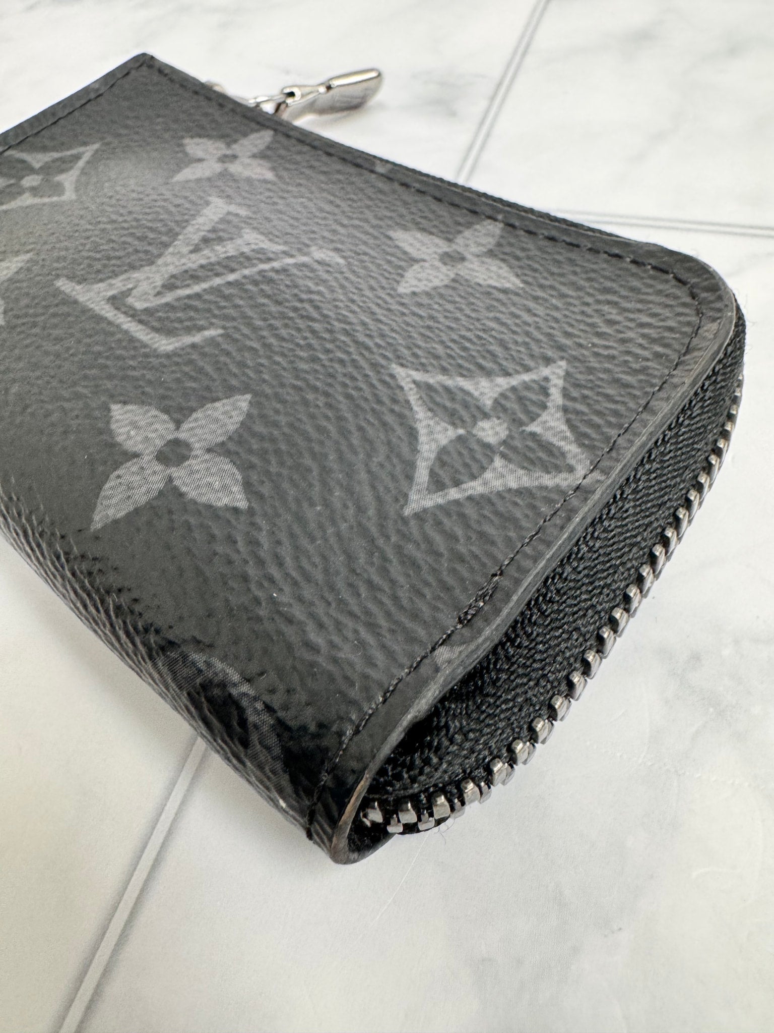 Louis Vuitton Monogram Eclipse Porte Monnaie Jules Coin Wallet