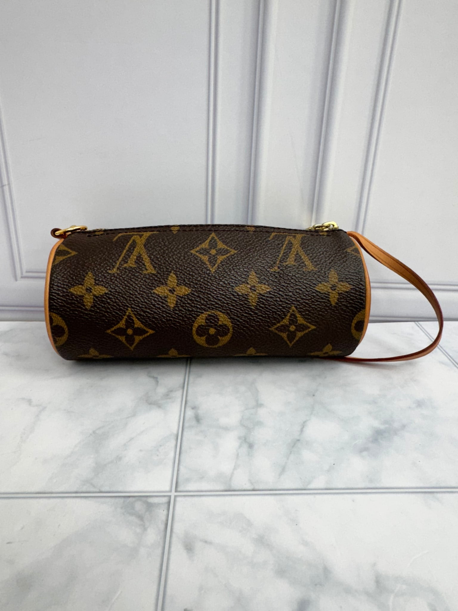 LIKE NEW - Louis Vuitton Monogram Mini Papillon Pochette 