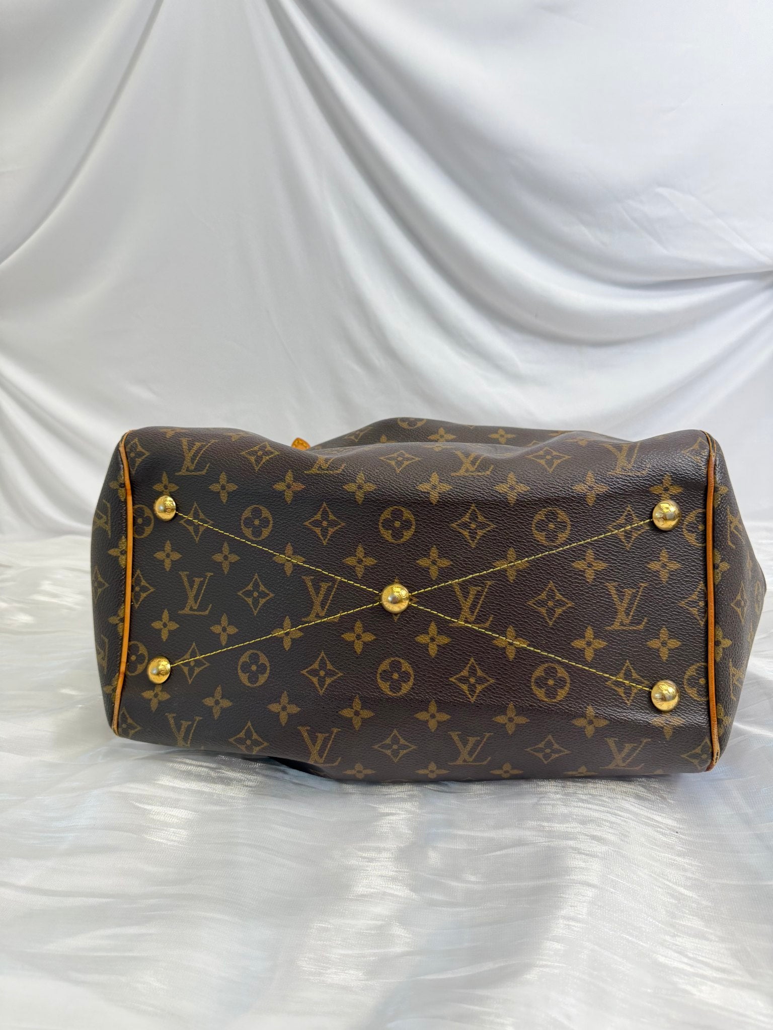 Louis Vuitton Monogram Tivoli GM