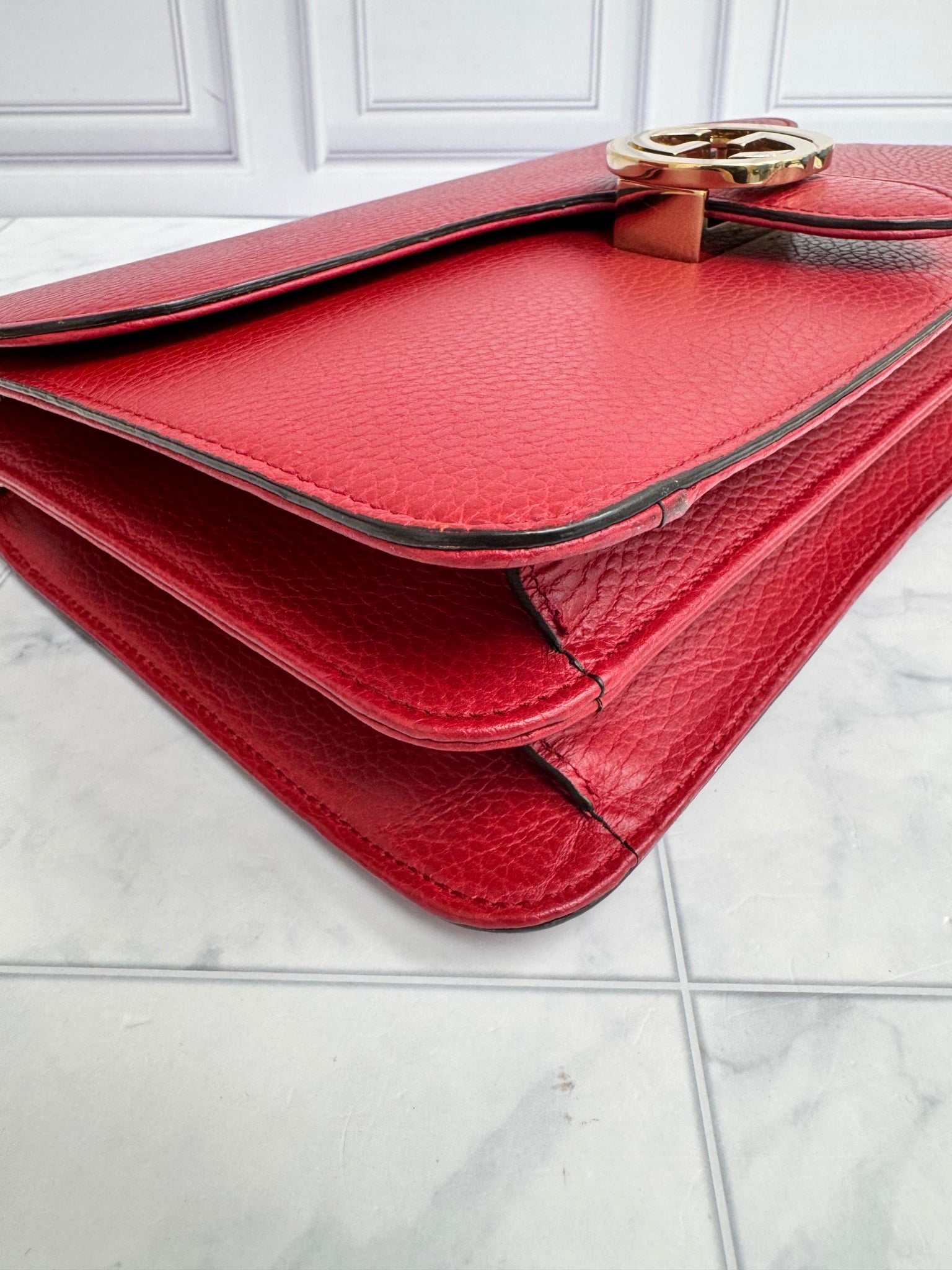 LIKE NEW - Gucci Red Grained Leather Interlocking G Medium Chain Shoulder Bag