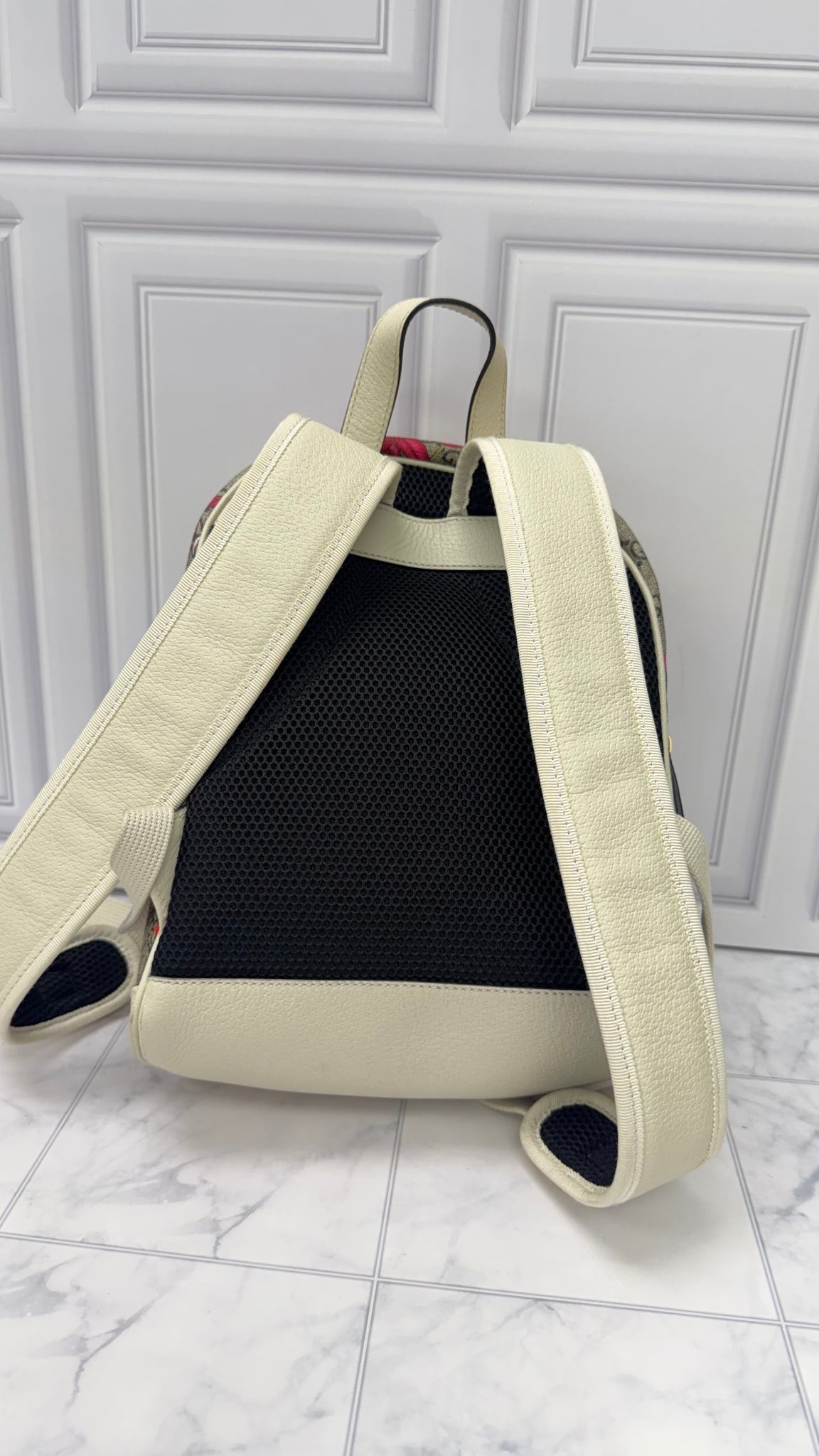Gucci White GG Supreme Floral Mini Backpack