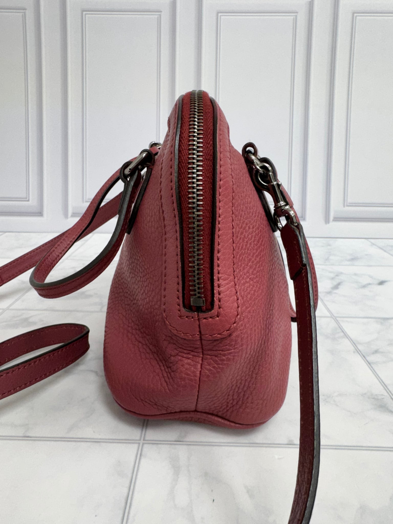 Gucci Burgundy Pebbled Leather Dome 2Way Bag