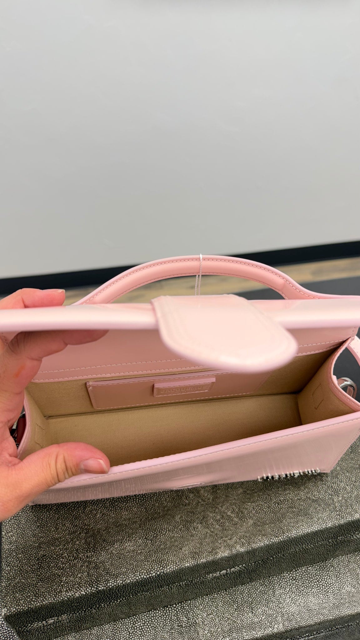 BRAND NEW - Jacquemus Baby Pink Patent Leather Le Grand Bambino 2Way Handbag