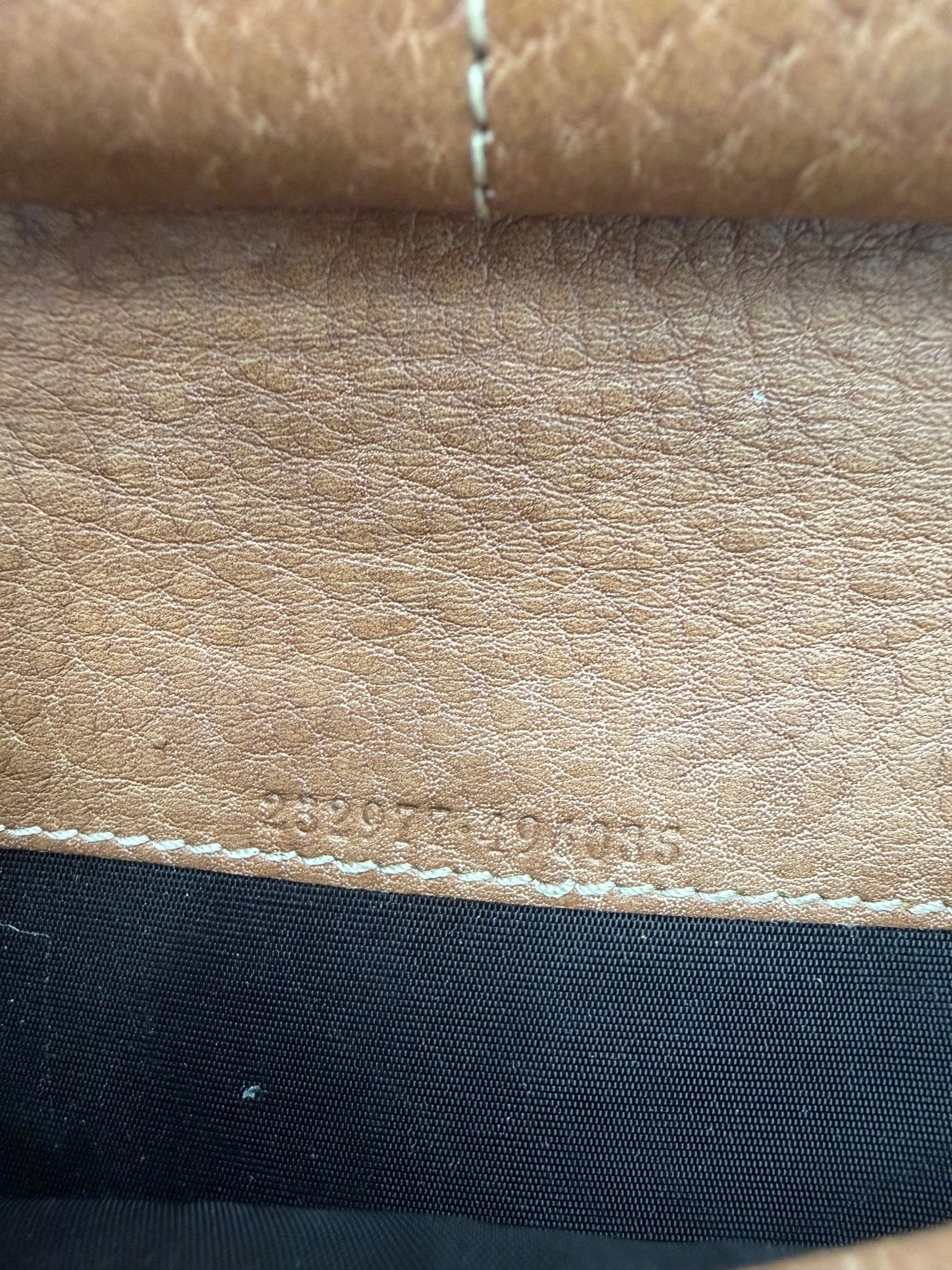 Gucci Brown Guccissima Leather Bamboo Zippy Travel Wallet