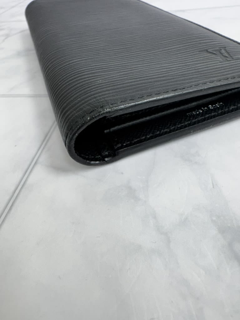 Louis Vuitton Black Epi Brazza Wallet 