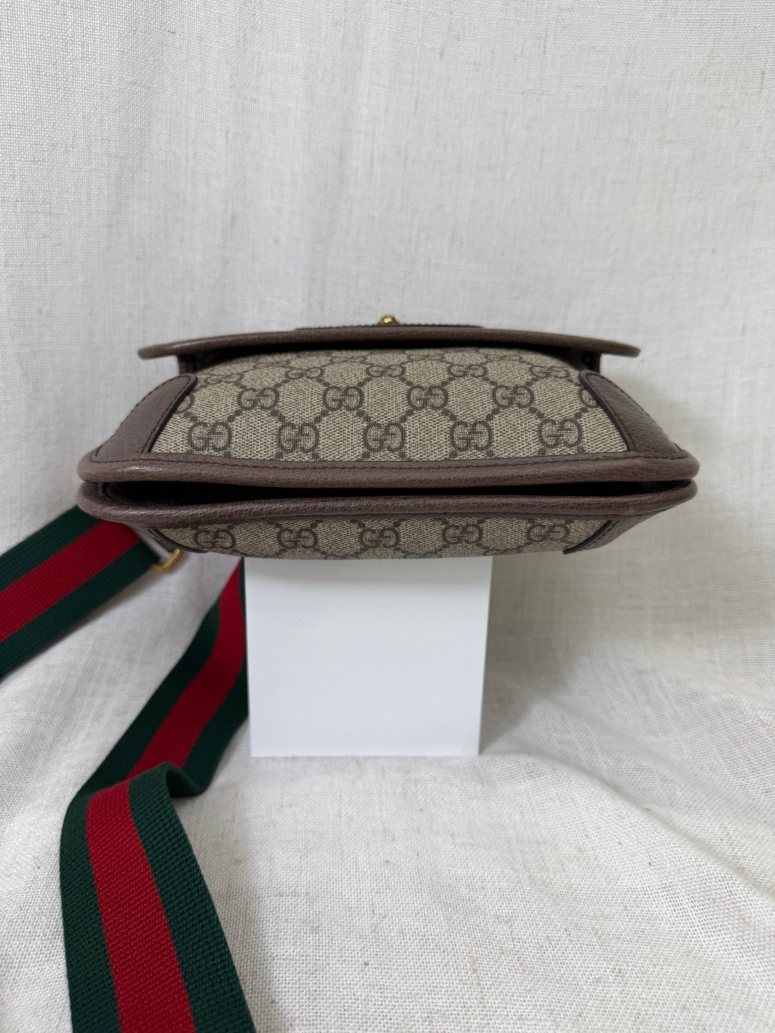 Gucci GG Supreme Neo Vintage Crossbody