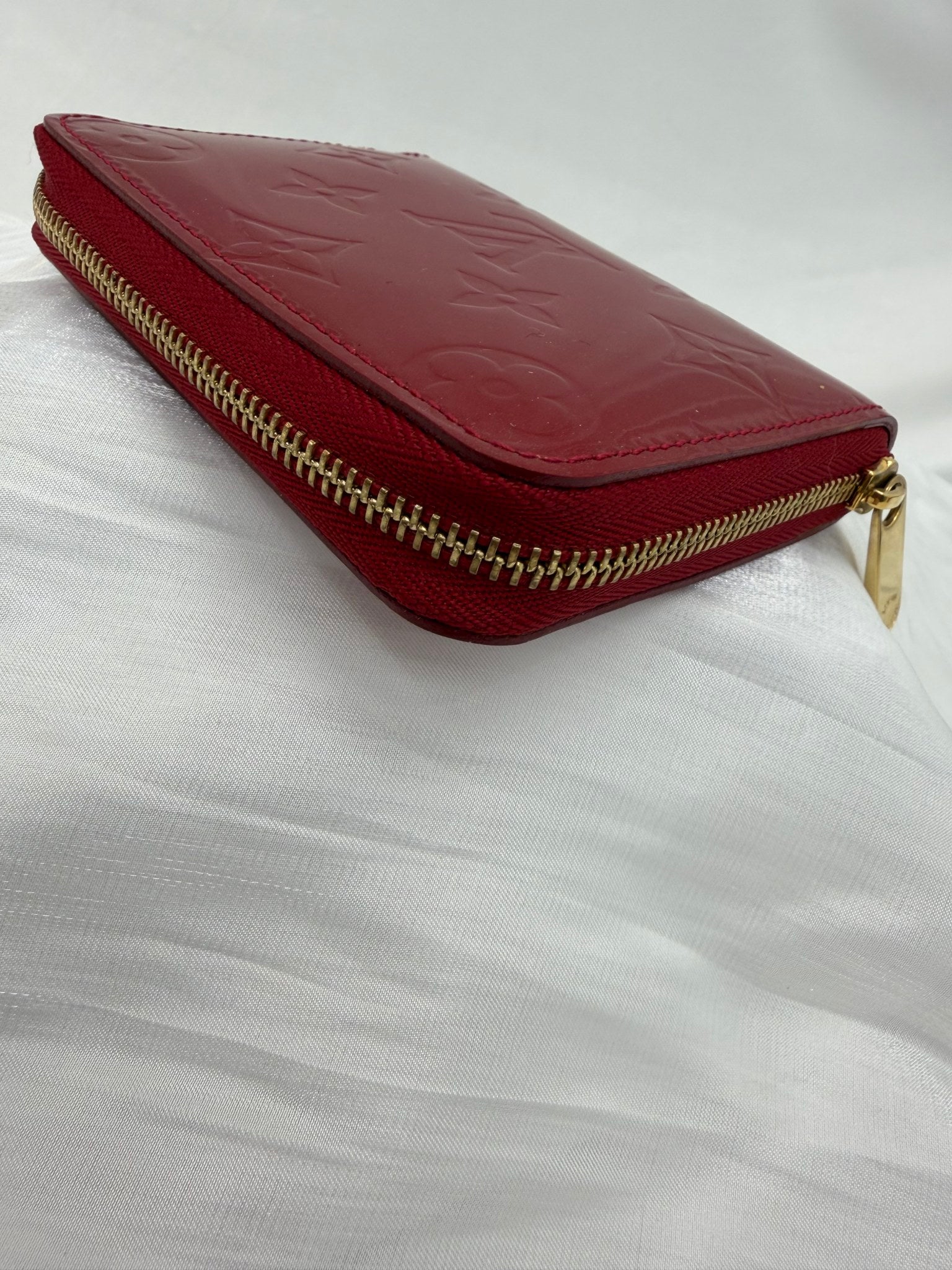 Louis Vuitton Red Vernis Compact Zippy Wallet 