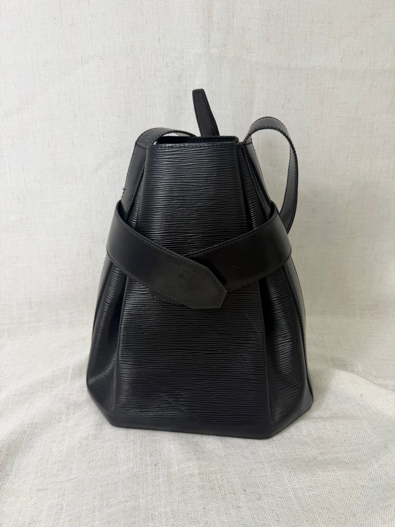 Louis Vuitton Black Epi Leather Sac D'Epaule PM Shoulder Bag 