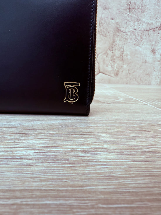 BRAND NEW- Burberry Black Leather Wallet Clutch 