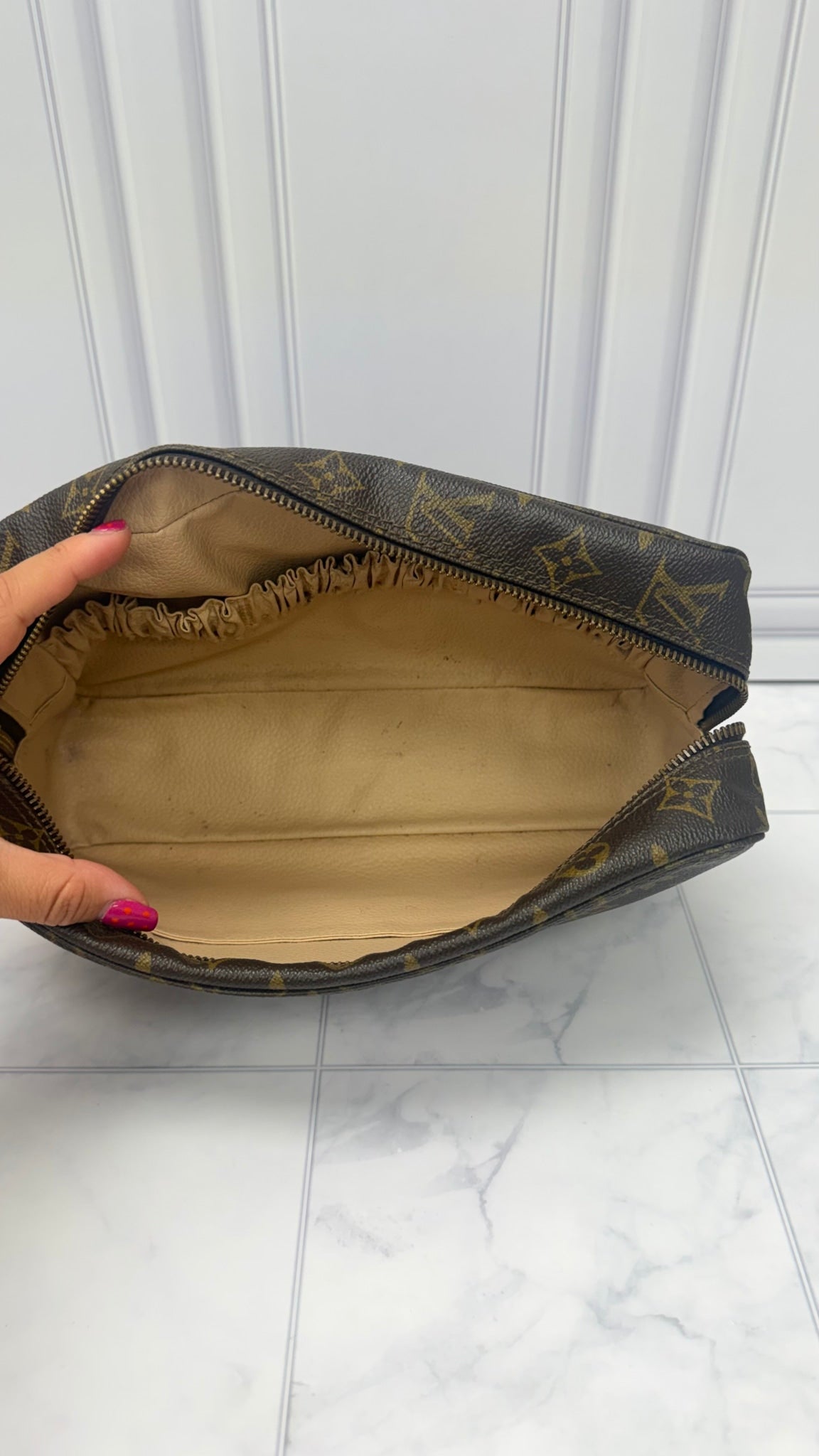 Louis Vuitton Monogram Trousse Toilette 28 Travel Case 