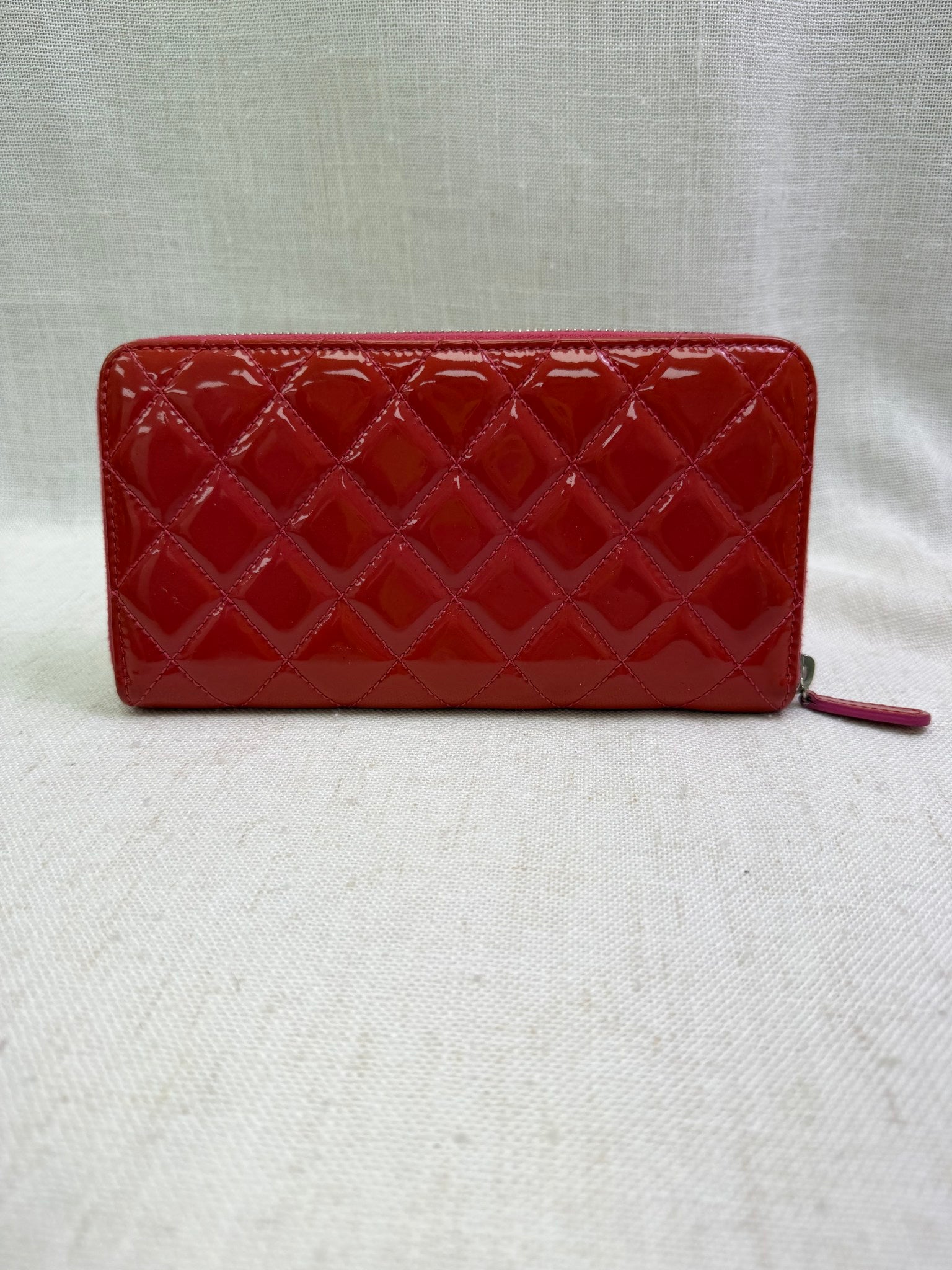 Chanel Coral Patent Leather Zippy Wallet
