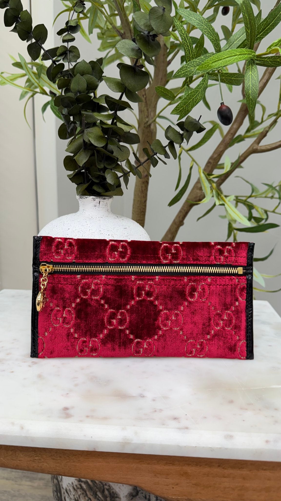 Gucci Red GG Velvet Chain Pochette