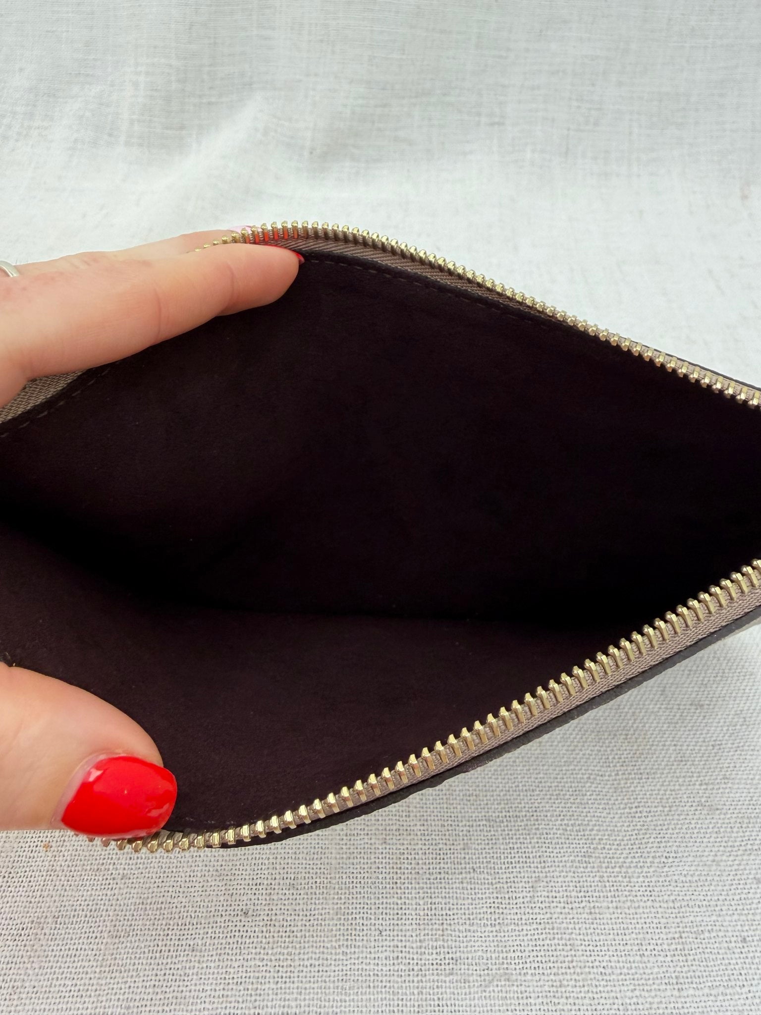 Louis Vuitton Turtledove Empreinte  Neverfull Pouch