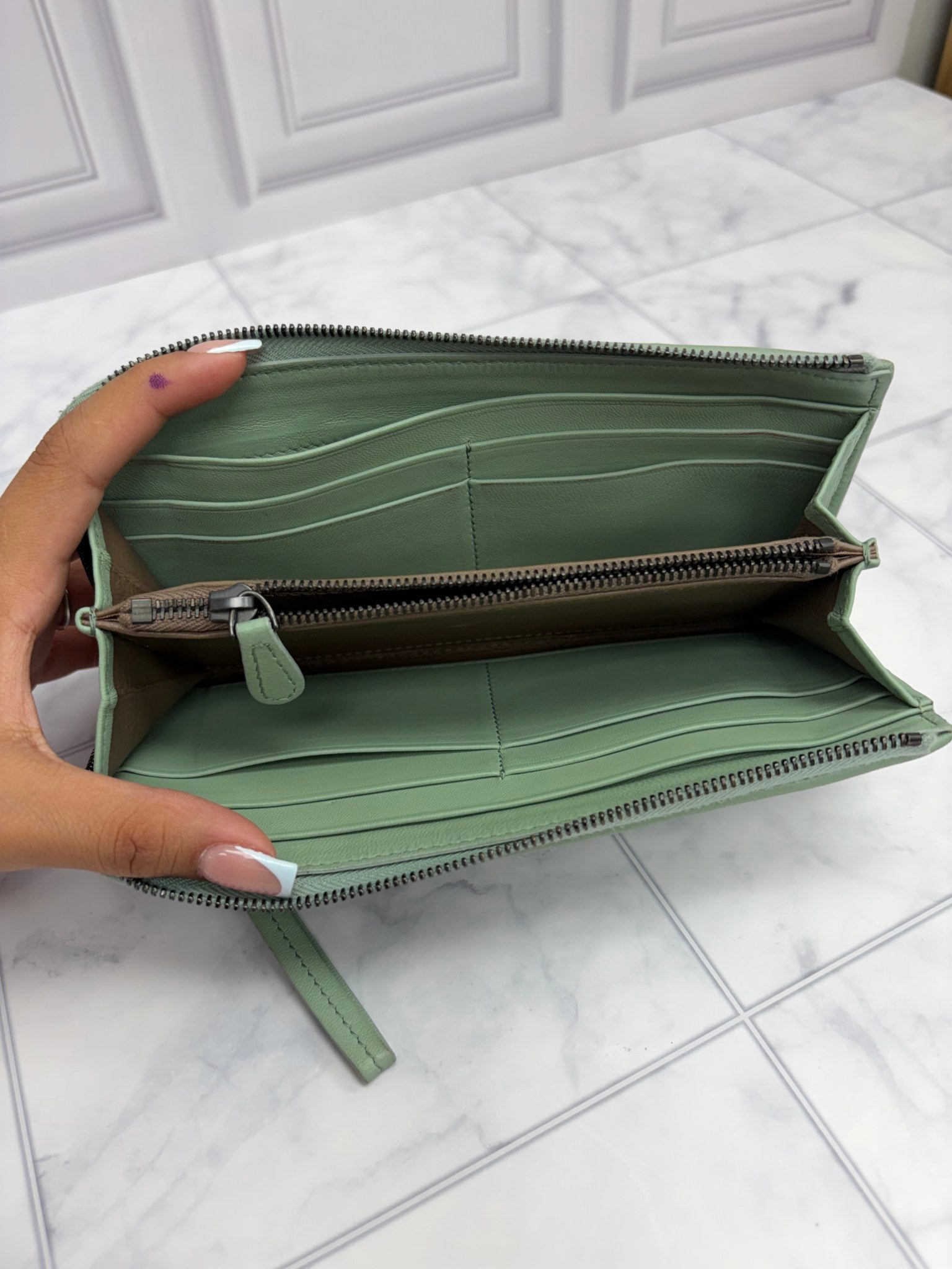 Bottega Veneta Green Intrecciato Leather Zippy Wallet
