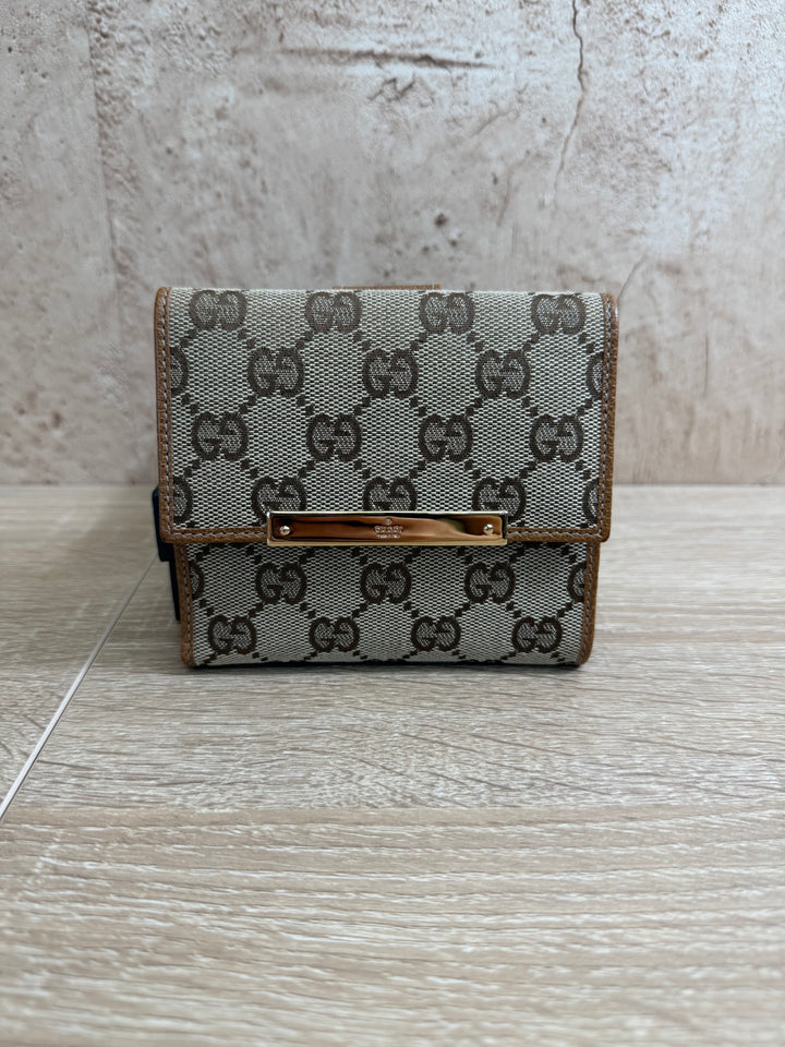 https://res.cloudinary.com/dyql5hig8/image/upload/v1759352224/jrgkm6qdwyefigatjwg7.jpg