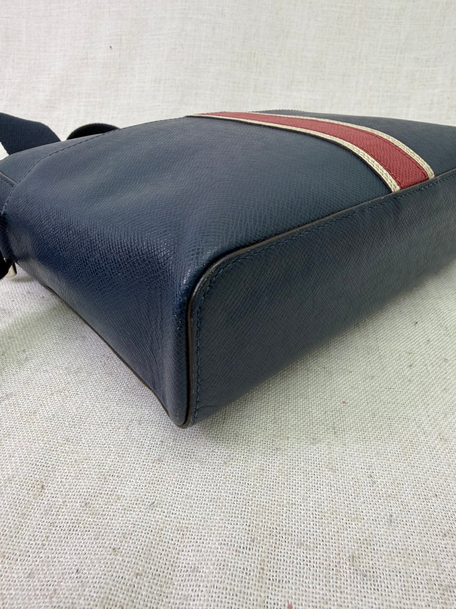 Louis Vuitton Navy Blue Anton Messenger Bag