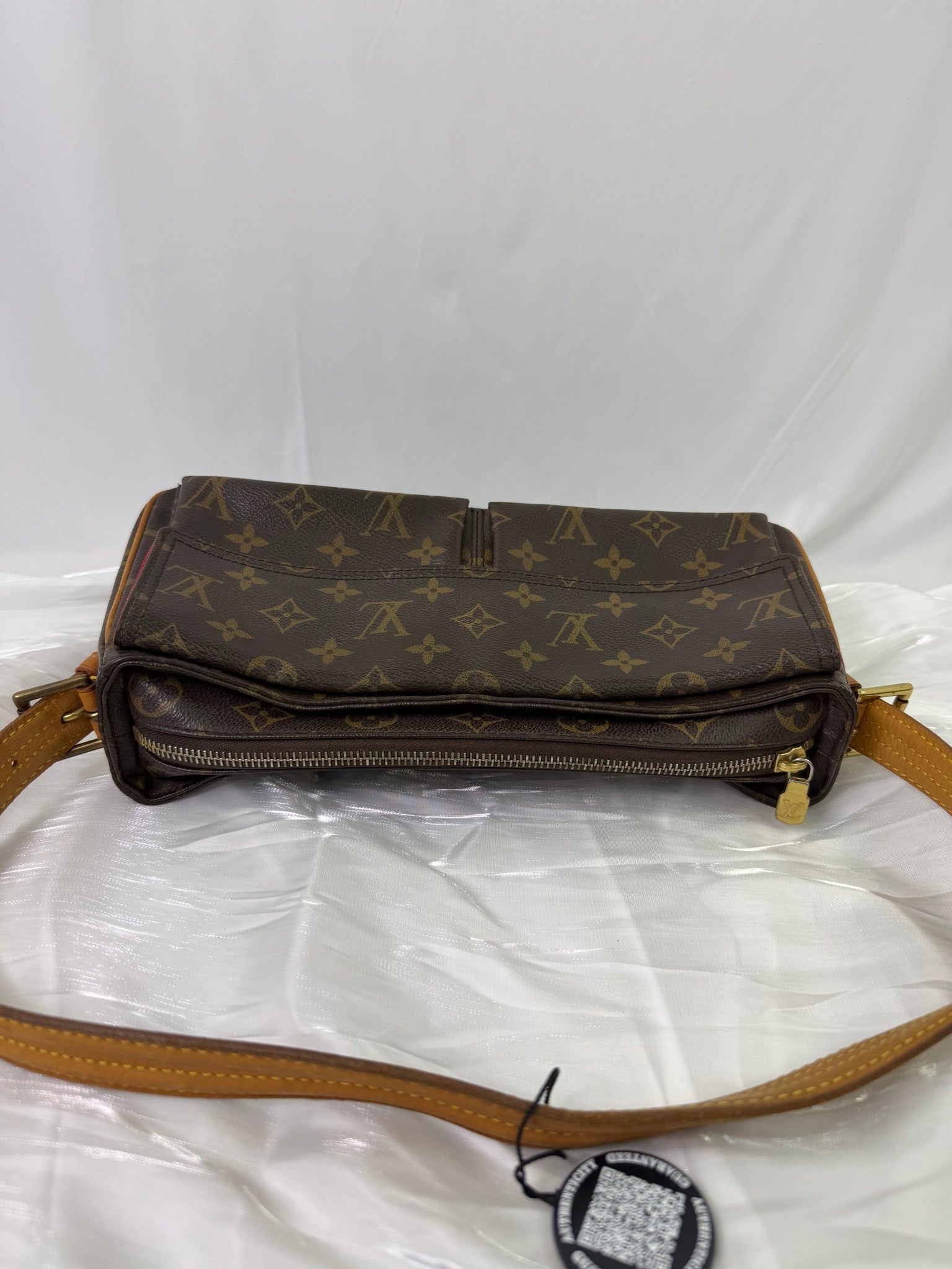 Louis Vuitton Monogram Viva Cite MM Shoulder Bag
