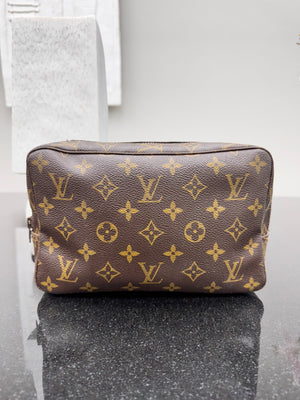 Louis Vuitton Monogram Trousse Toilette 23