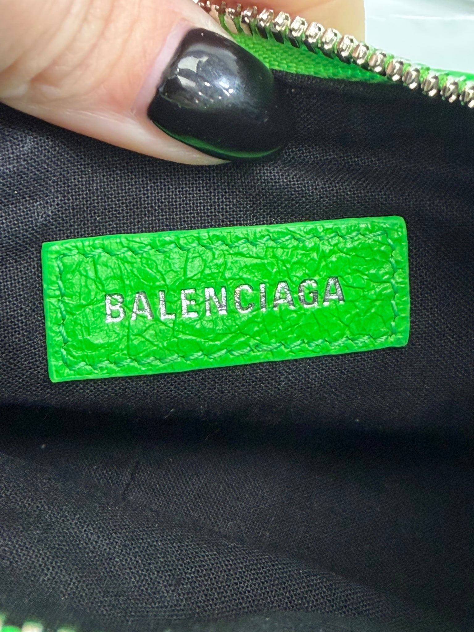 LIKE NEW Balenciaga Green Le Cagole Shoulder Bag