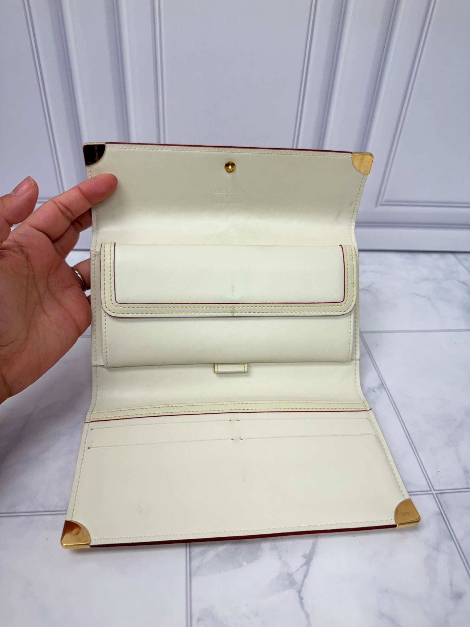 Louis Vuitton Cream Grained Leather Porte Tresor Wallet 