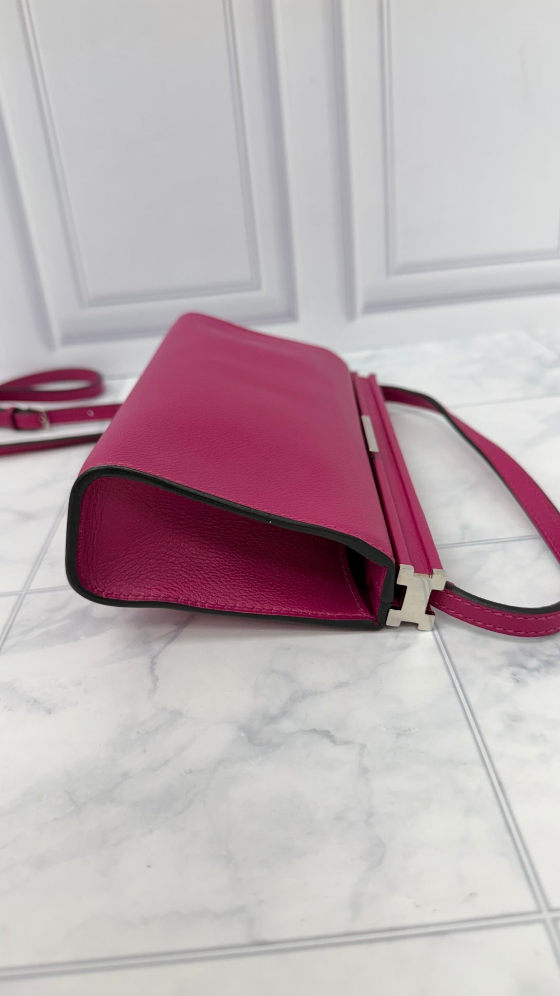 LIKE NEW - Hermes Rose Purple Evercolor Calfskin Leather Clic H 21 Crossbody Bag 