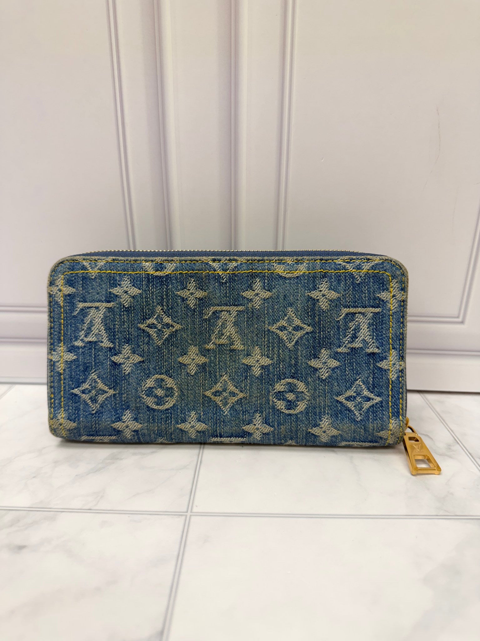 Louis Vuitton Monogram Blue Denim Zippy Wallet 